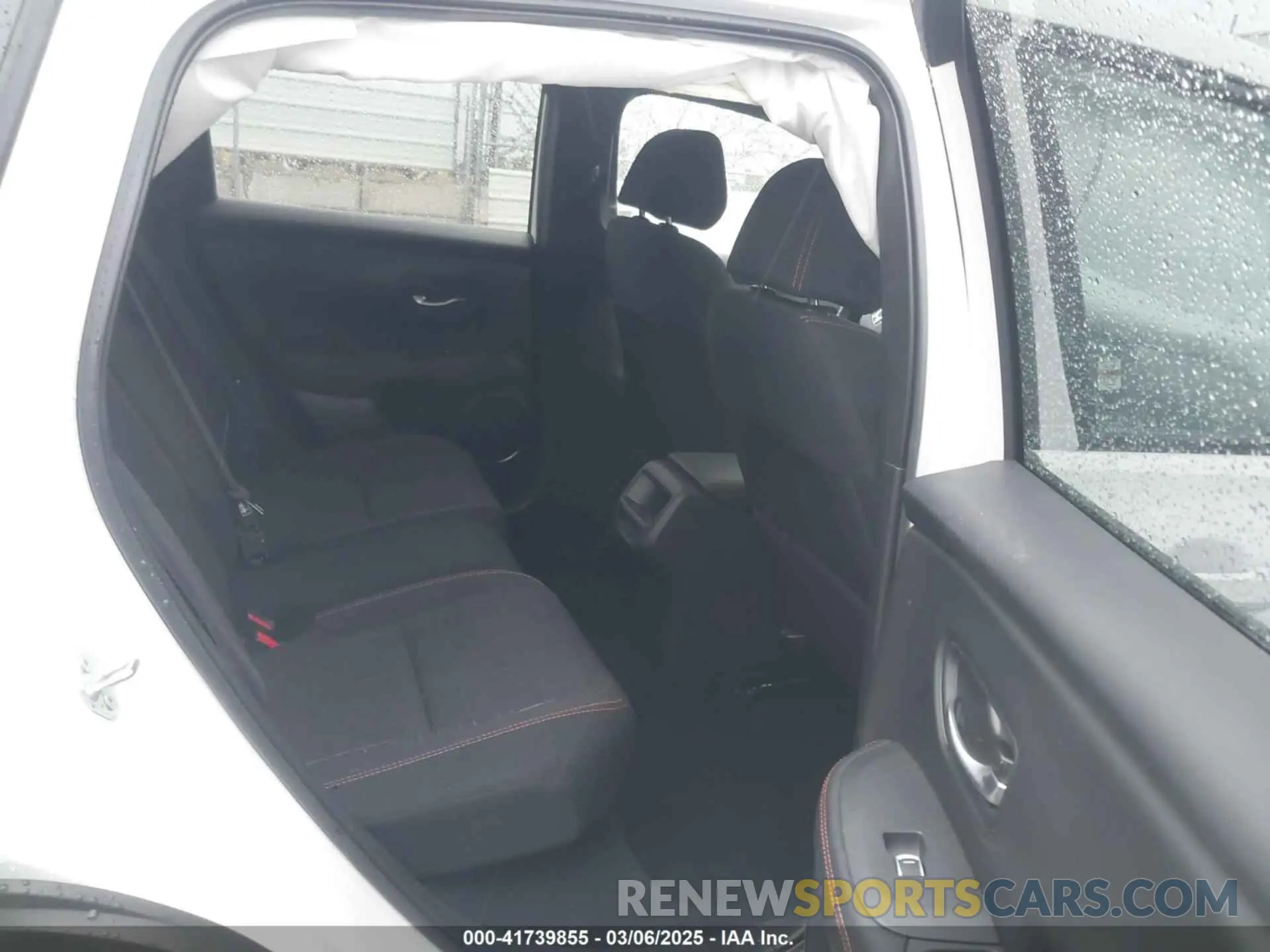 8 Photograph of a damaged car 3CZRZ1H55RM742613 HONDA HR-V 2024