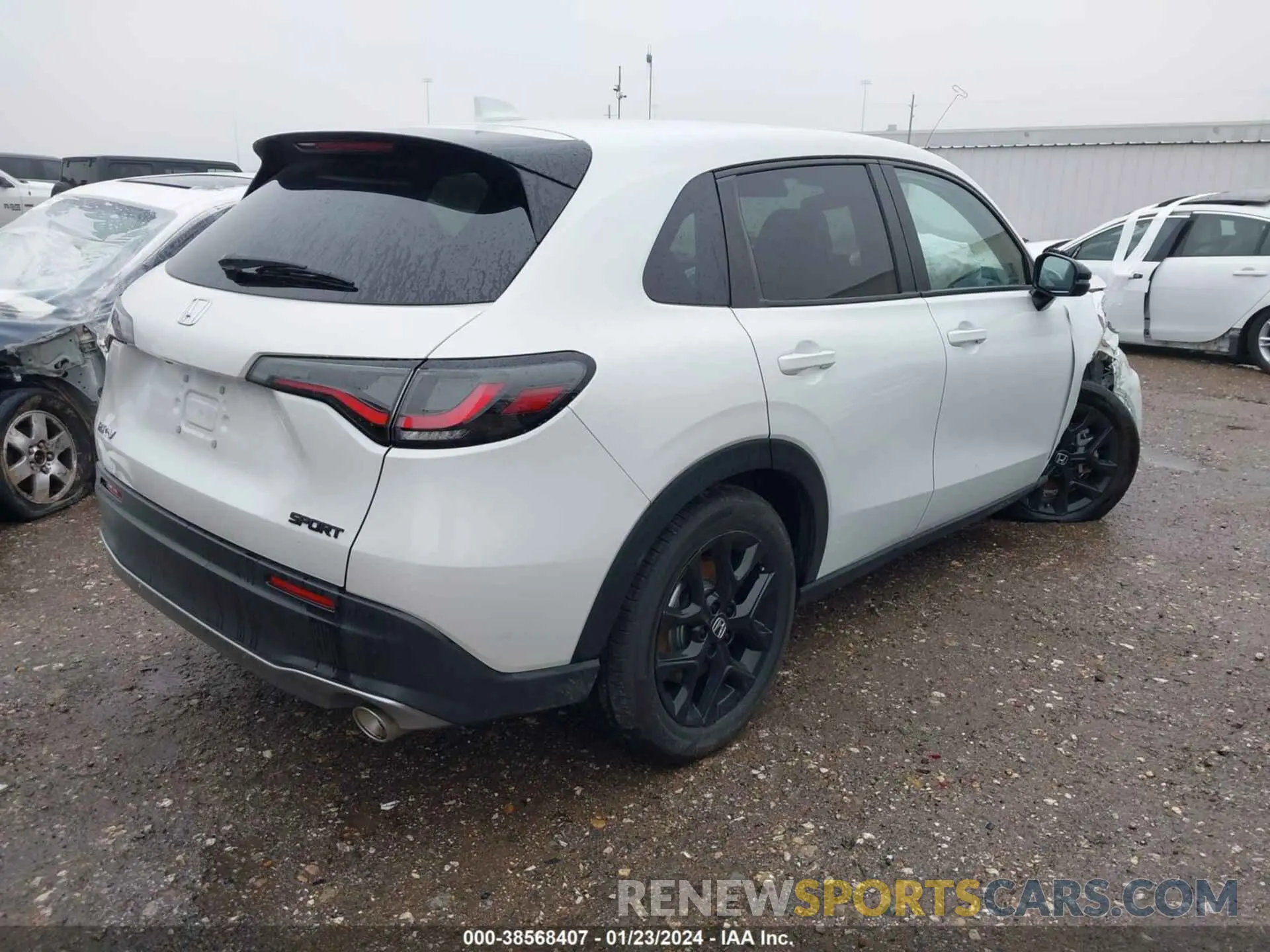4 Photograph of a damaged car 3CZRZ1H56RM701455 HONDA HR-V 2024