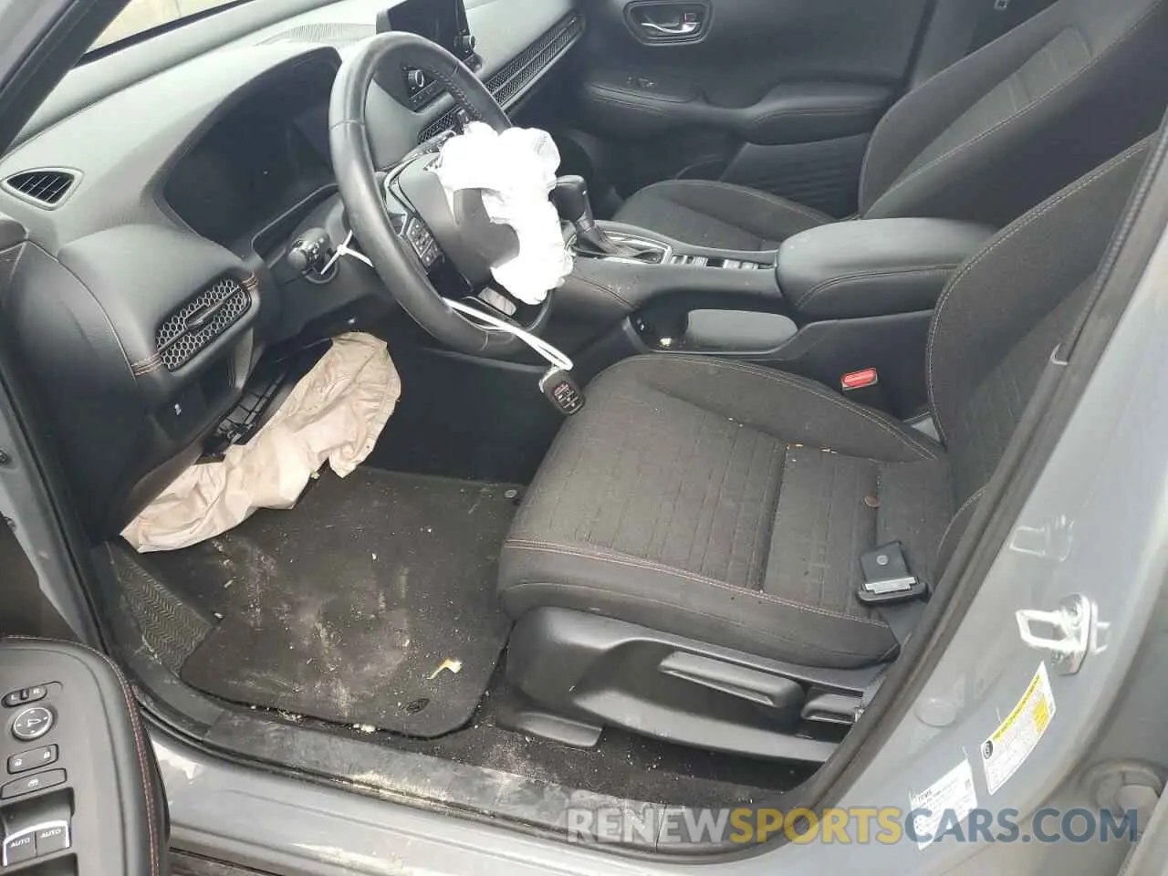 7 Photograph of a damaged car 3CZRZ1H56RM704405 HONDA HR-V 2024