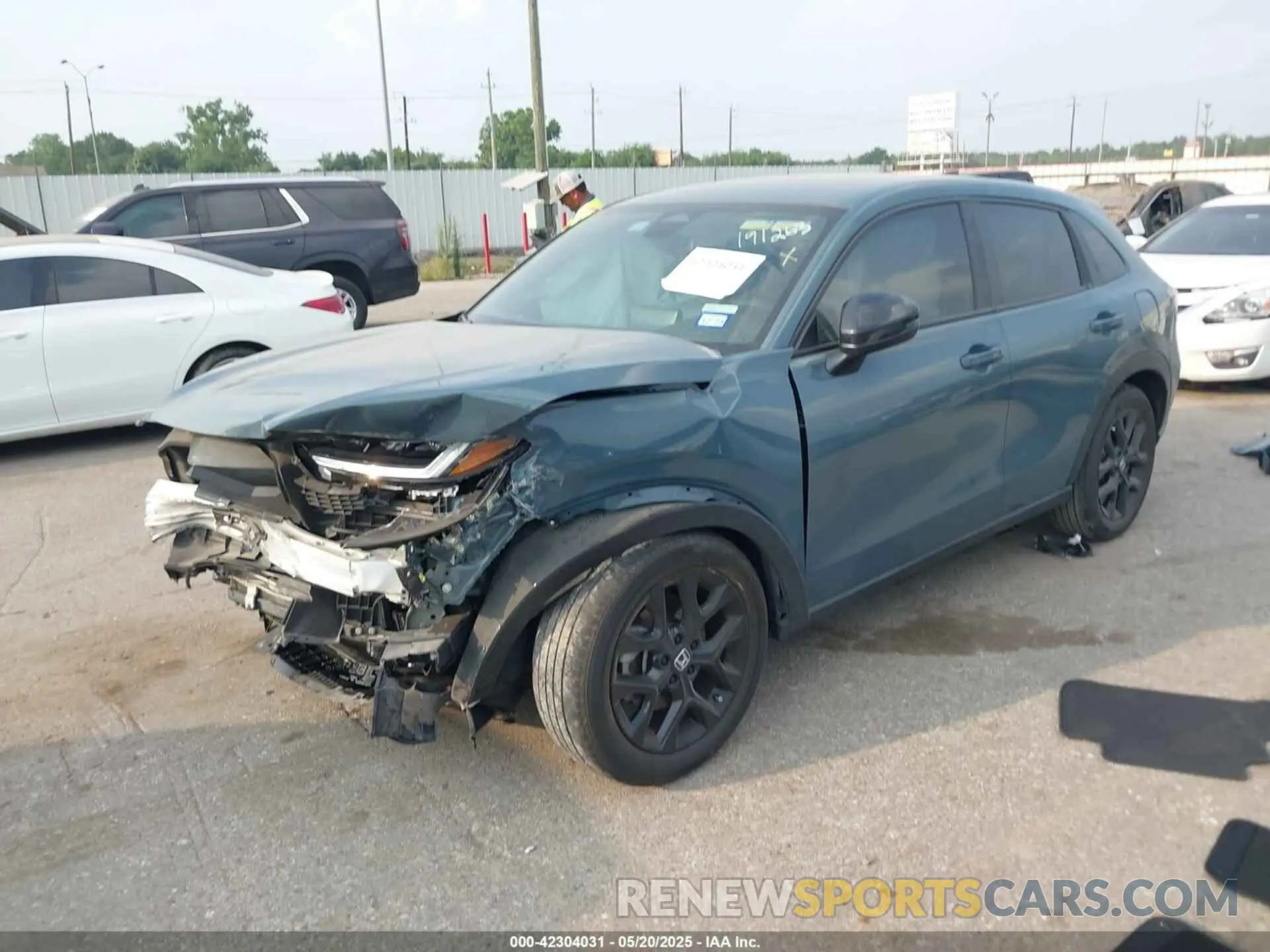 2 Photograph of a damaged car 3CZRZ1H56RM733208 HONDA HR-V 2024