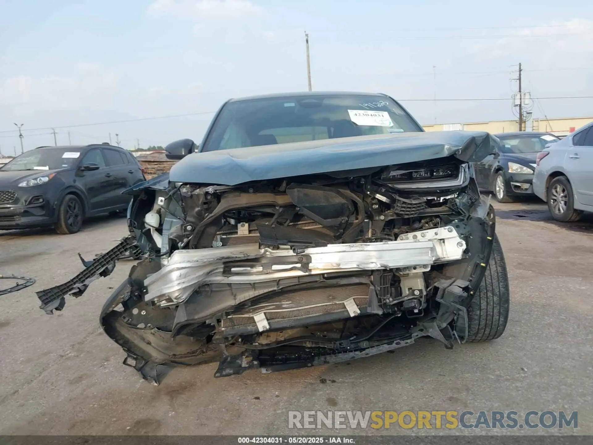 6 Photograph of a damaged car 3CZRZ1H56RM733208 HONDA HR-V 2024