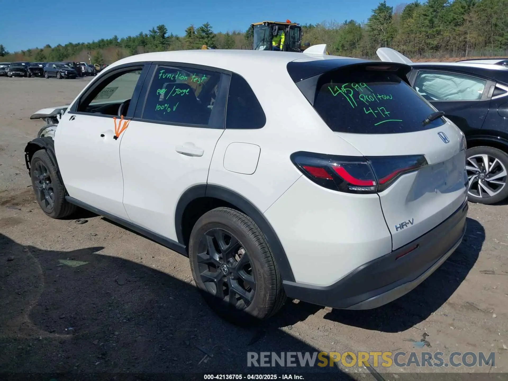 3 Photograph of a damaged car 3CZRZ1H56RM759436 HONDA HR-V 2024