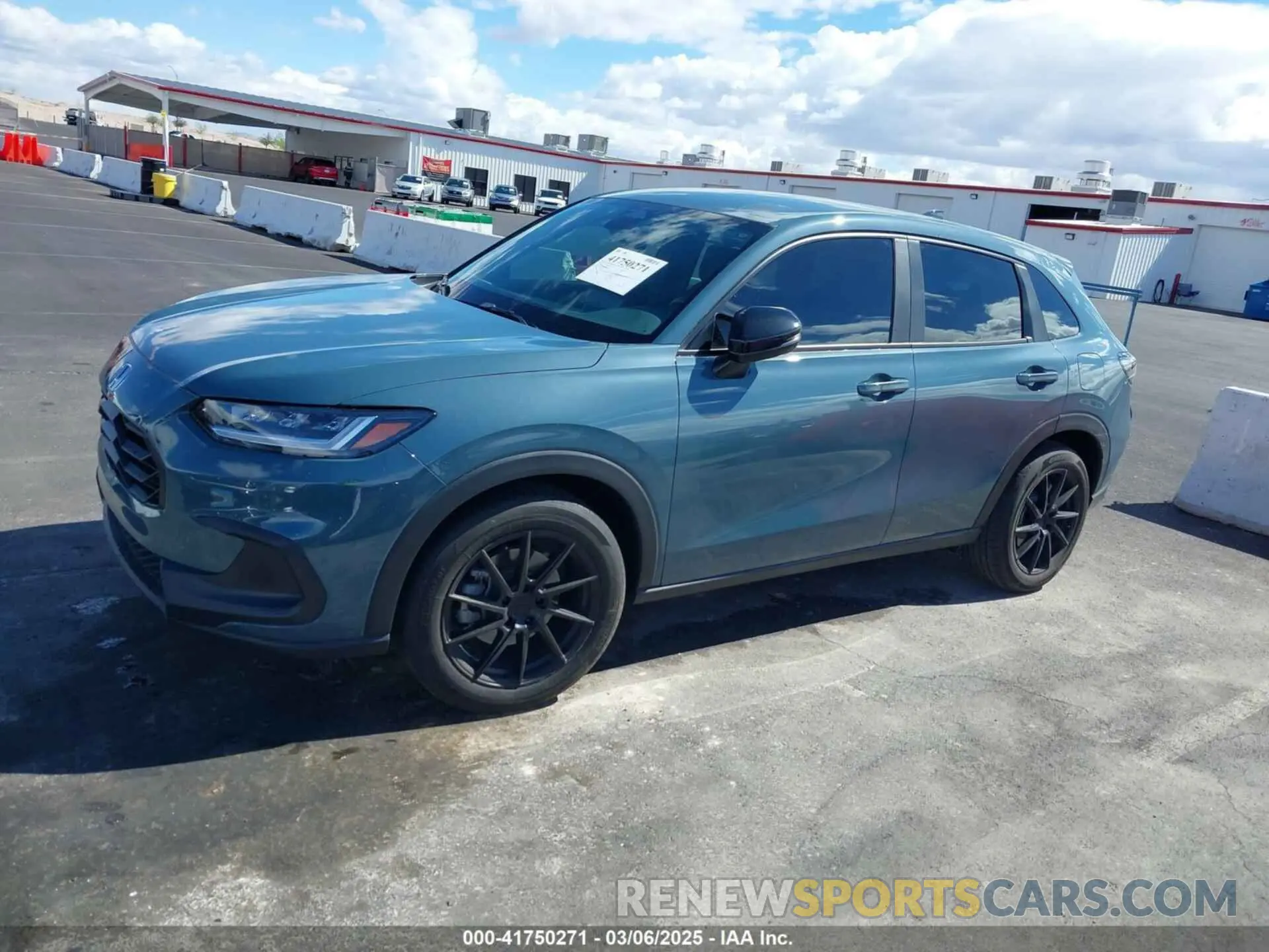 14 Photograph of a damaged car 3CZRZ1H57RM708270 HONDA HR-V 2024