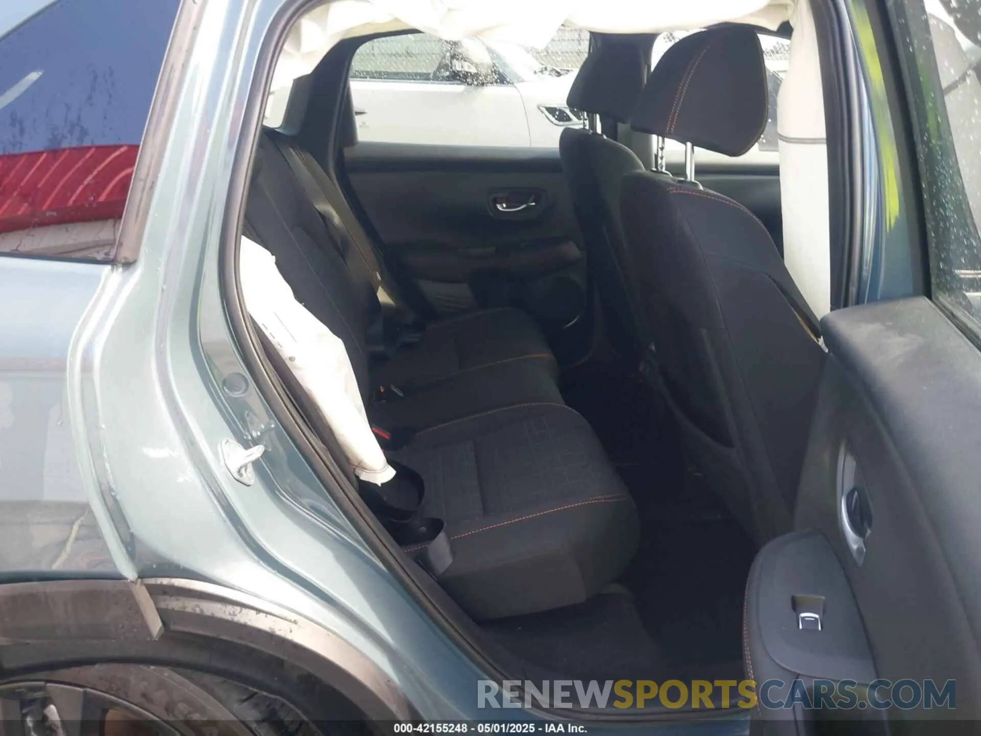 8 Photograph of a damaged car 3CZRZ1H57RM733217 HONDA HR-V 2024