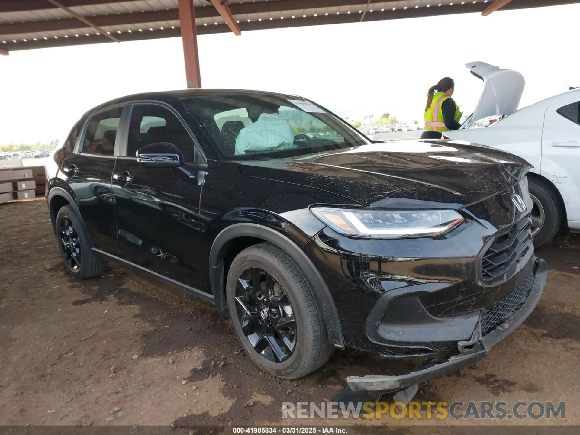 1 Photograph of a damaged car 3CZRZ1H57RM738742 HONDA HR-V 2024