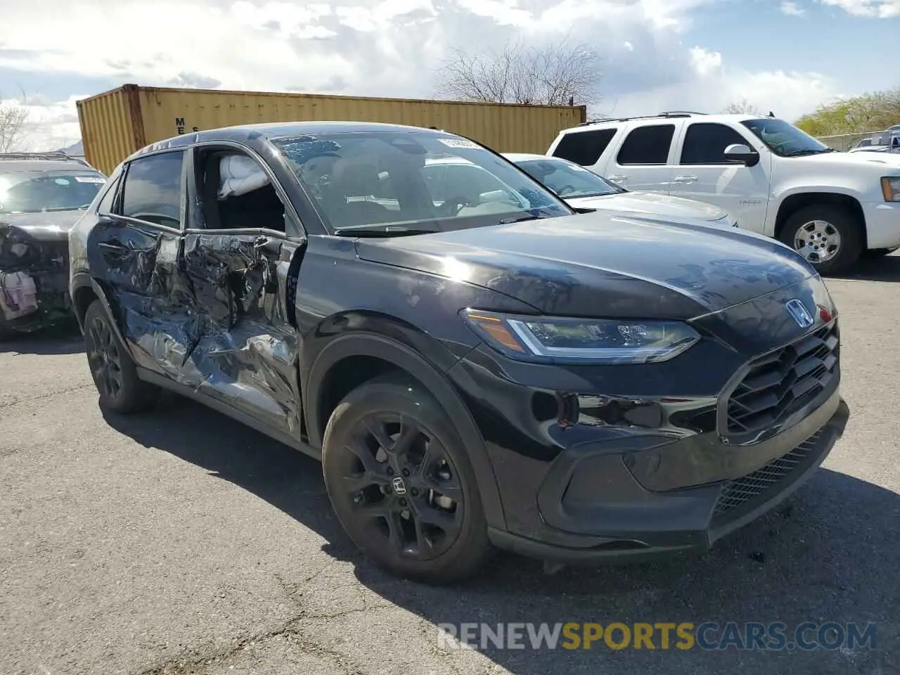 4 Photograph of a damaged car 3CZRZ1H57RM742564 HONDA HR-V 2024