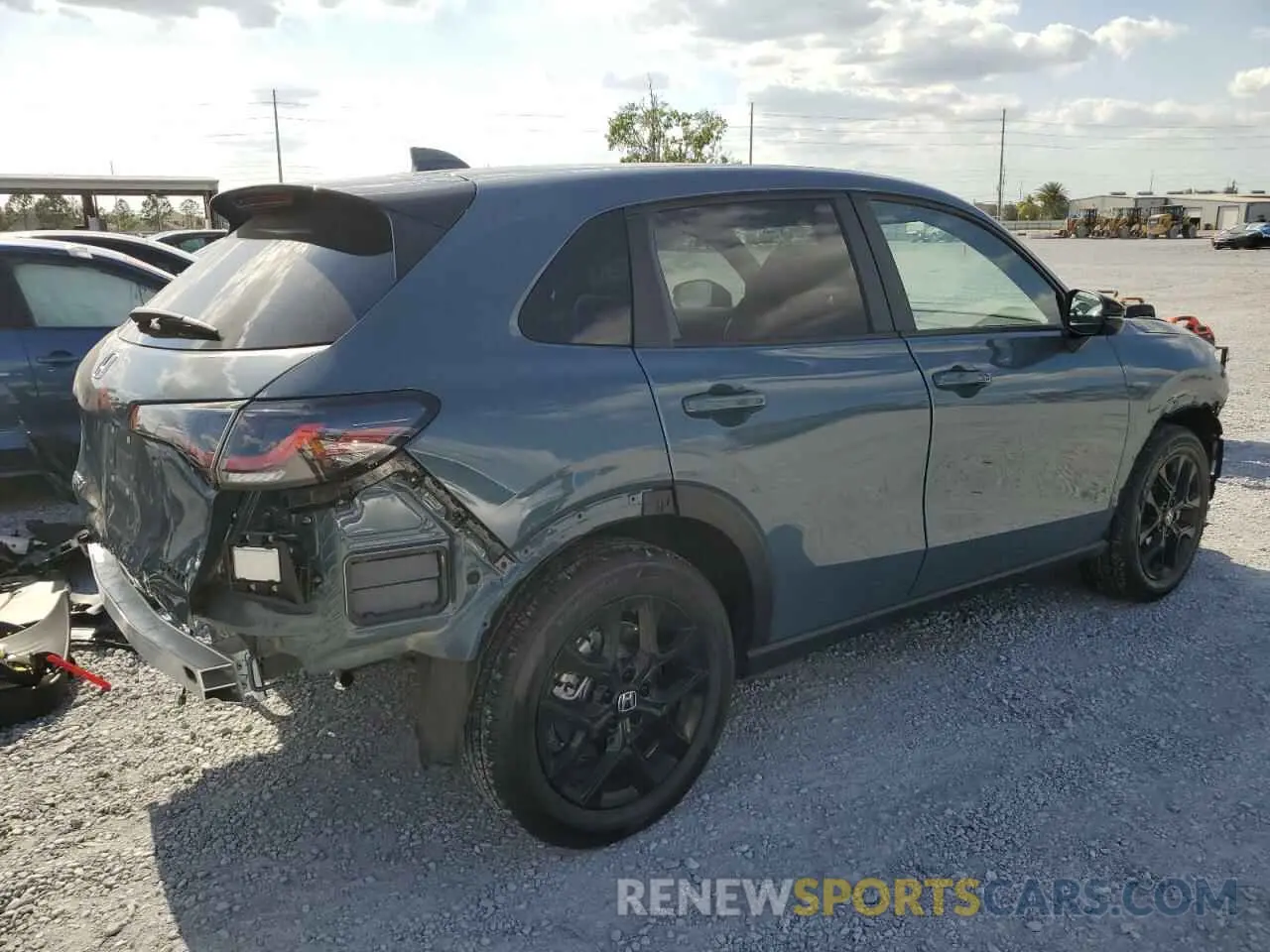 3 Photograph of a damaged car 3CZRZ1H57RM744623 HONDA HR-V 2024