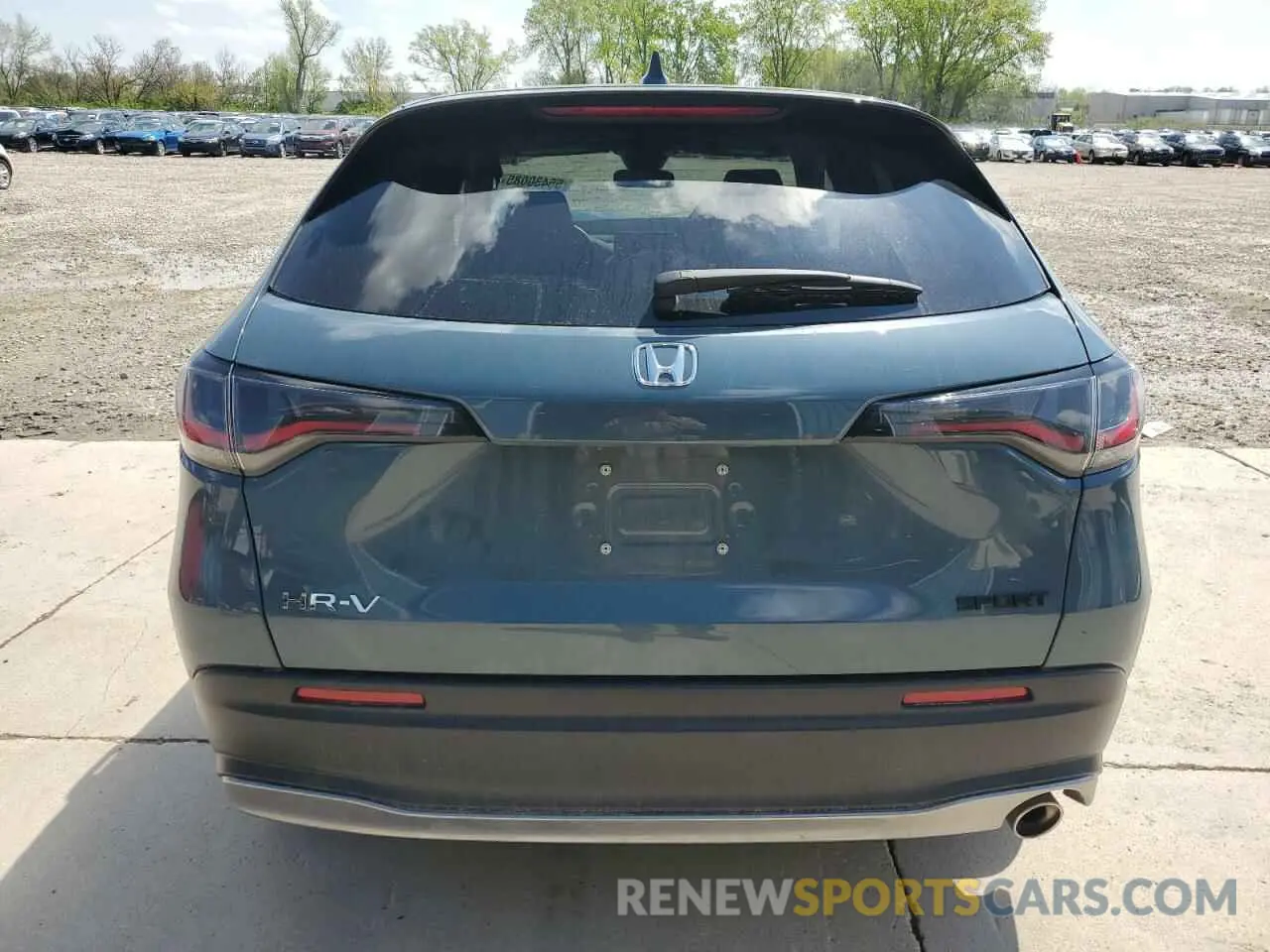 6 Photograph of a damaged car 3CZRZ1H57RM749546 HONDA HR-V 2024