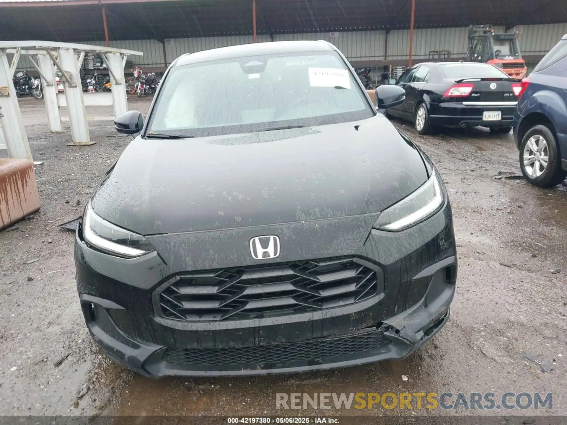 12 Photograph of a damaged car 3CZRZ1H57RM750003 HONDA HR-V 2024