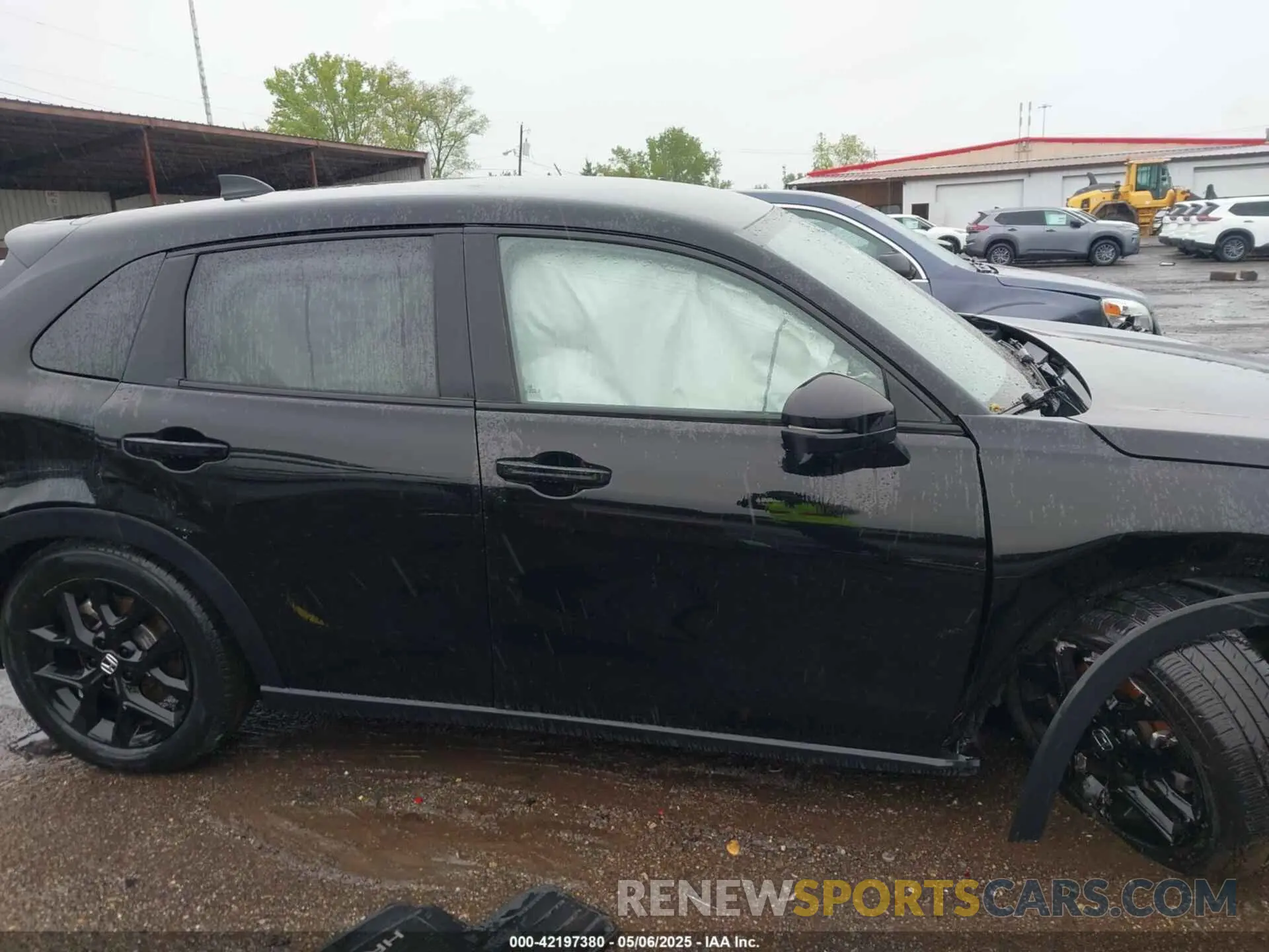 13 Photograph of a damaged car 3CZRZ1H57RM750003 HONDA HR-V 2024
