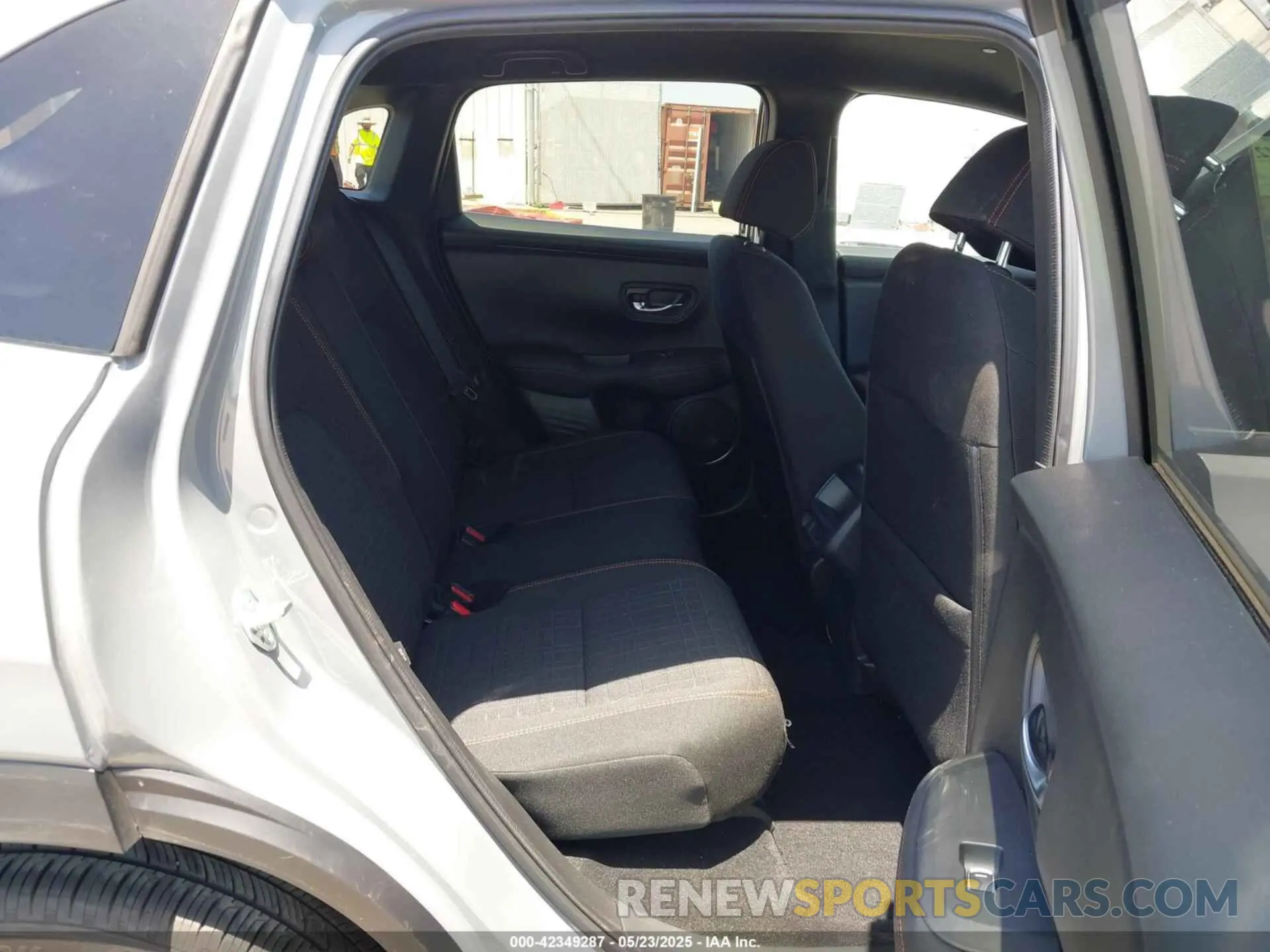 8 Photograph of a damaged car 3CZRZ1H57RM751636 HONDA HR-V 2024