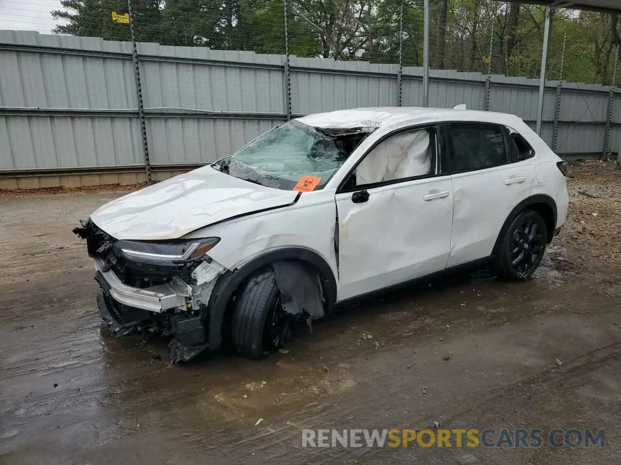 1 Photograph of a damaged car 3CZRZ1H58RM711615 HONDA HR-V 2024