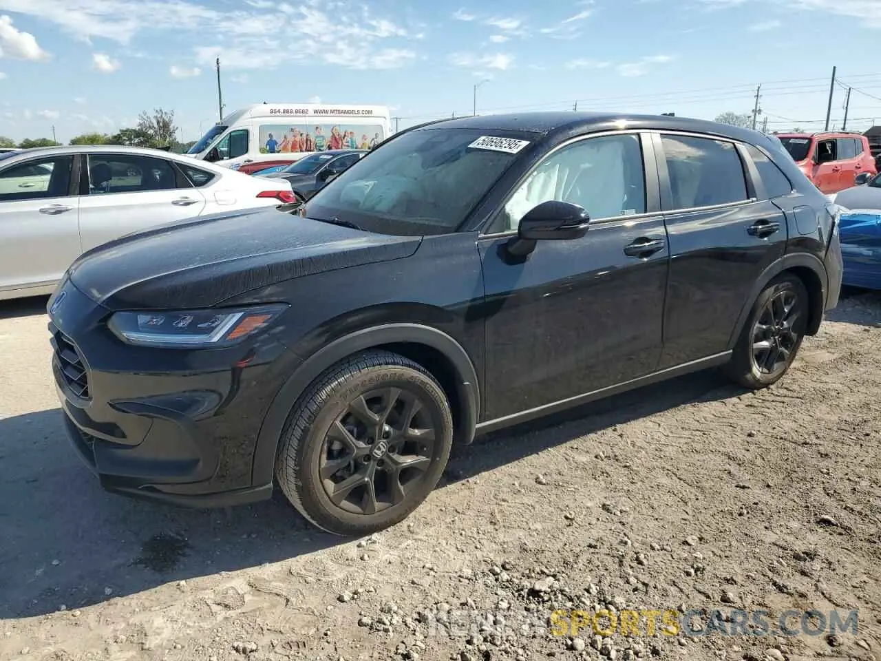 1 Photograph of a damaged car 3CZRZ1H58RM729290 HONDA HR-V 2024