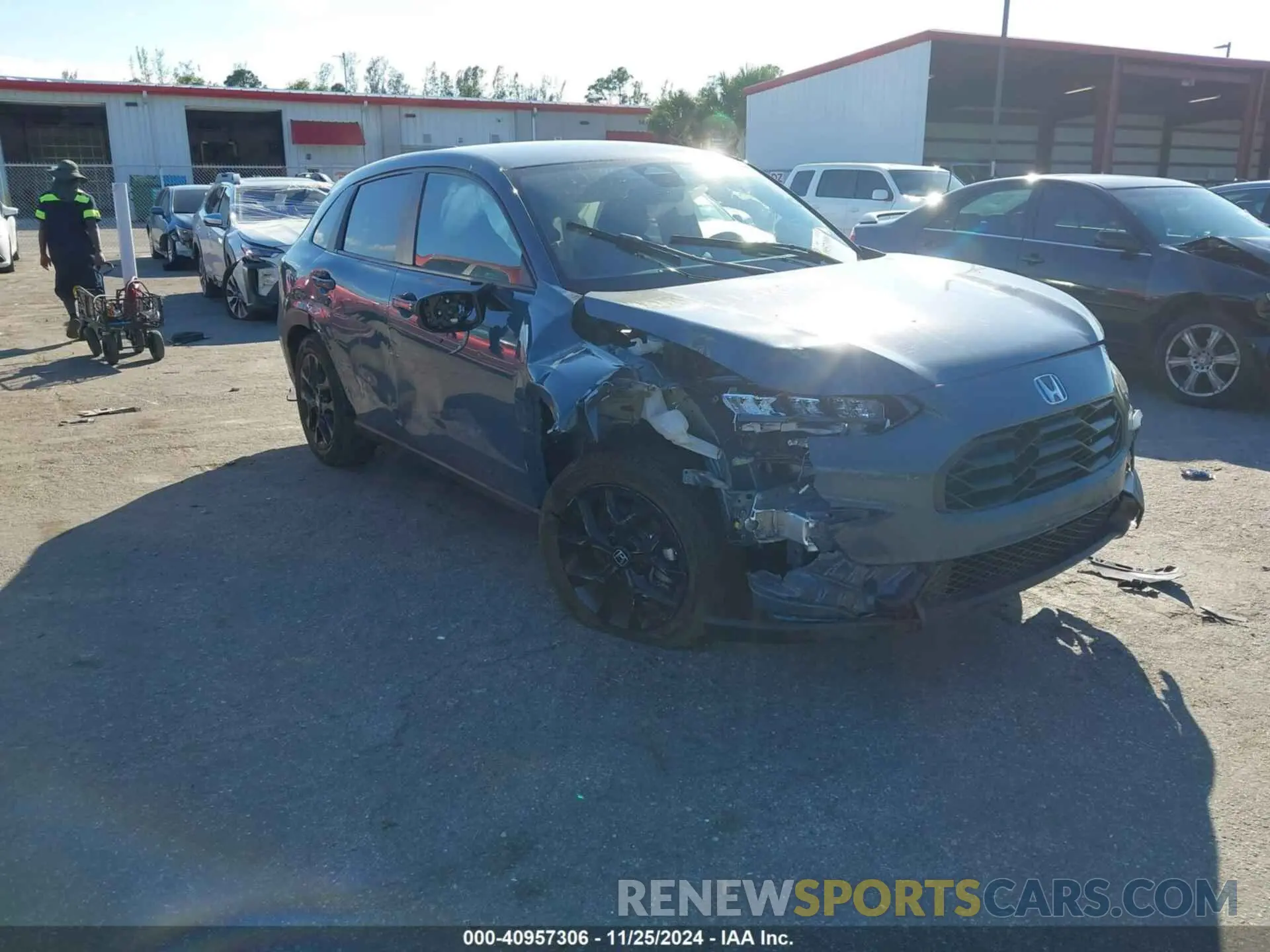 1 Photograph of a damaged car 3CZRZ1H58RM759468 HONDA HR-V 2024