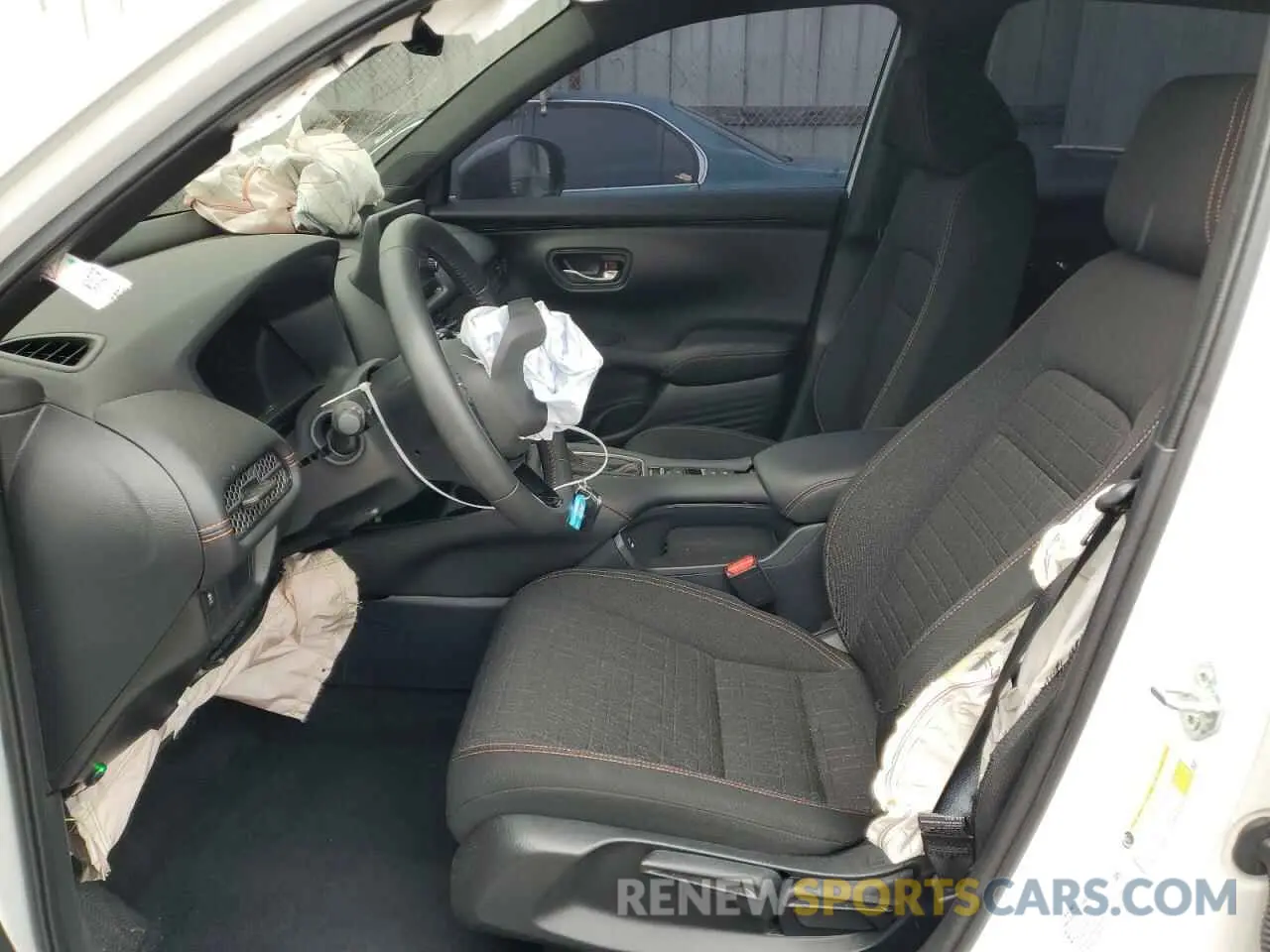 7 Photograph of a damaged car 3CZRZ1H59RM723661 HONDA HR-V 2024