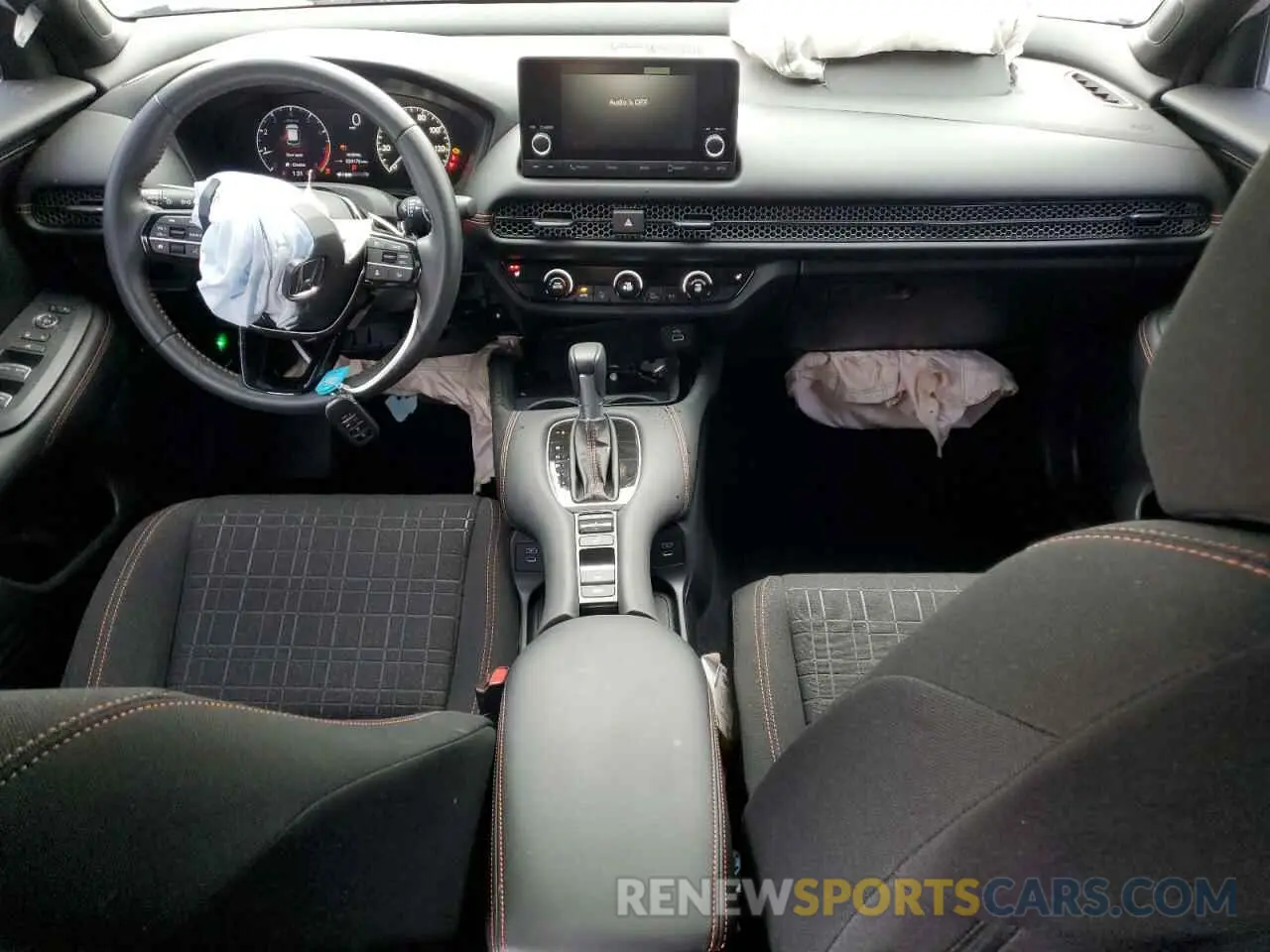 8 Photograph of a damaged car 3CZRZ1H59RM723661 HONDA HR-V 2024