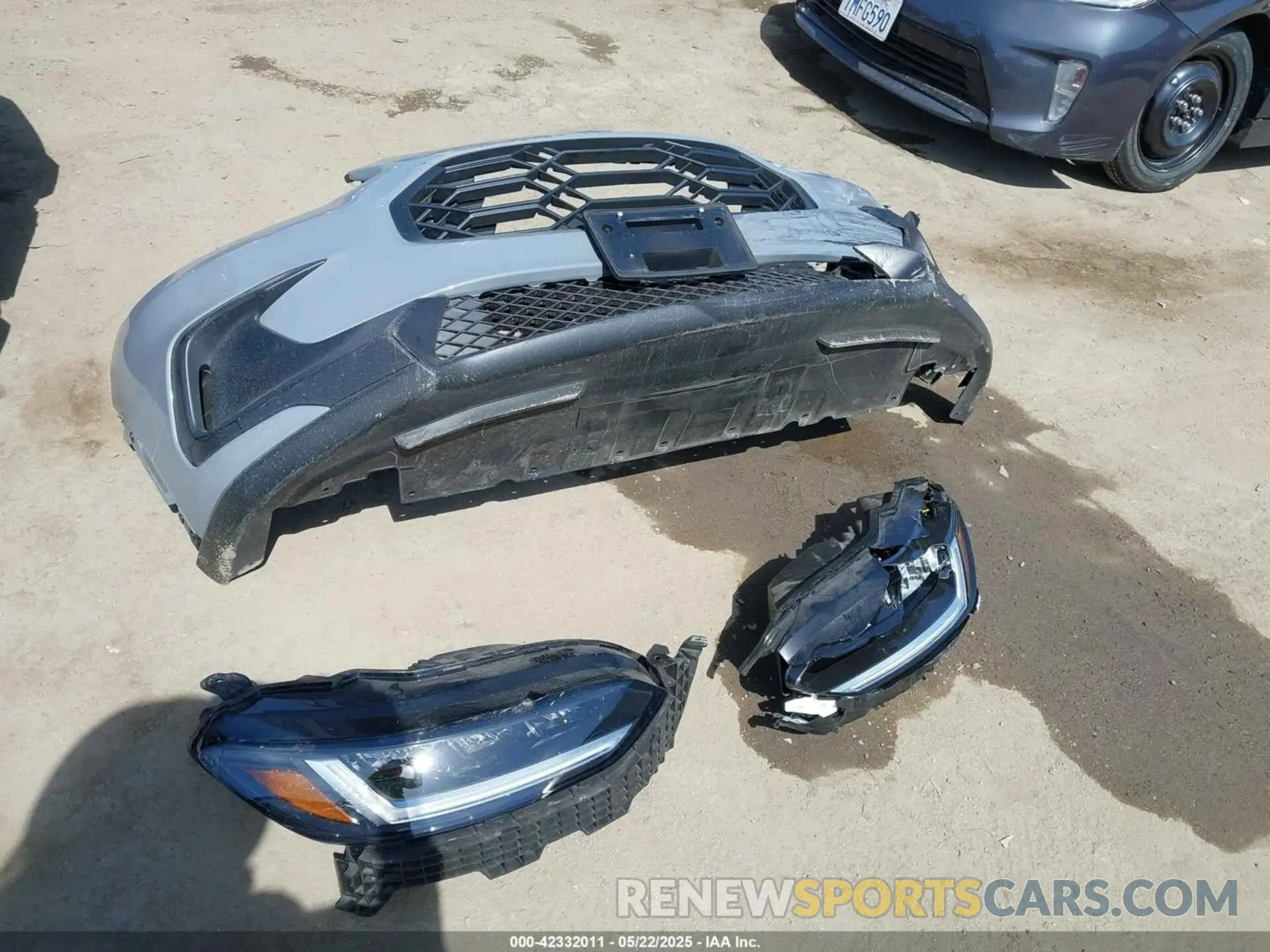 12 Photograph of a damaged car 3CZRZ1H5XRM732045 HONDA HR-V 2024