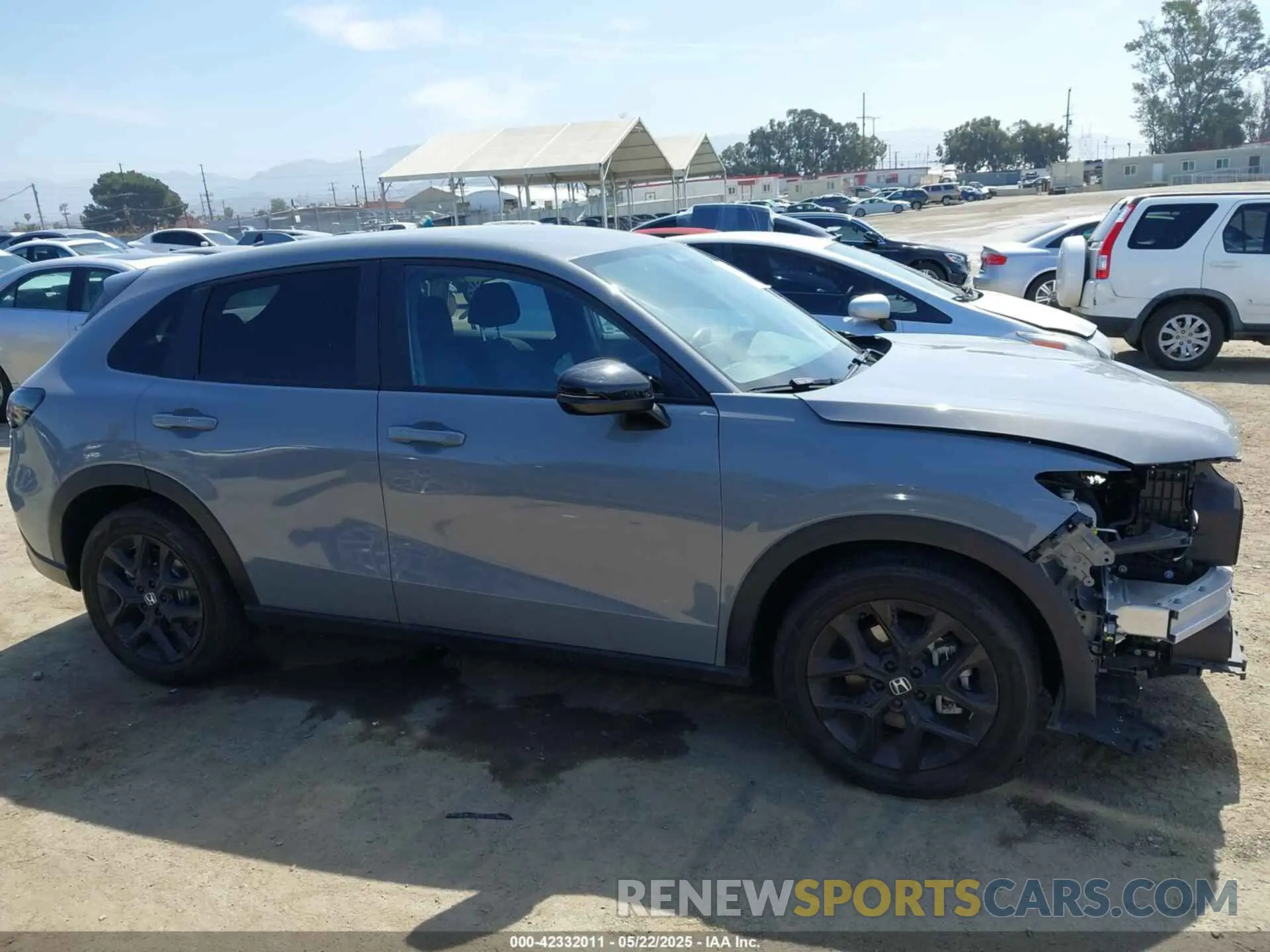 14 Photograph of a damaged car 3CZRZ1H5XRM732045 HONDA HR-V 2024