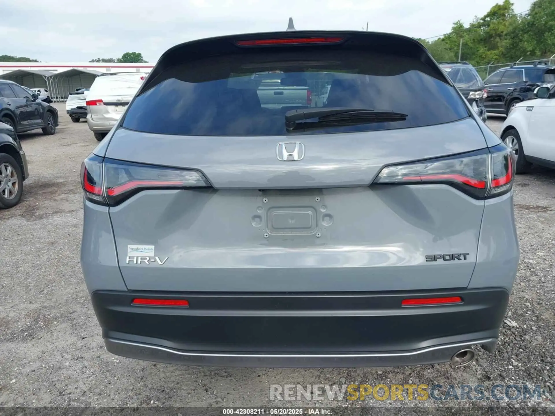 16 Photograph of a damaged car 3CZRZ1H5XRM749430 HONDA HR-V 2024