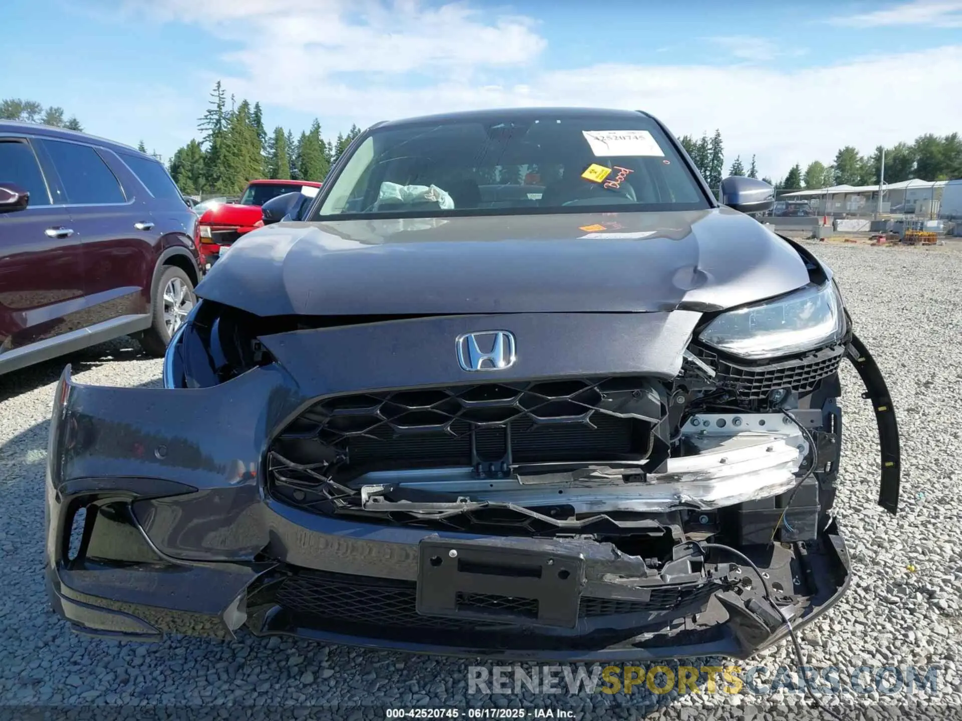 12 Photograph of a damaged car 3CZRZ1H70RM738969 HONDA HR-V 2024