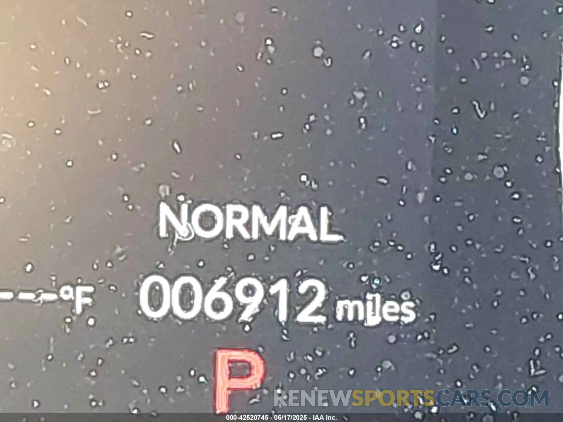 15 Photograph of a damaged car 3CZRZ1H70RM738969 HONDA HR-V 2024