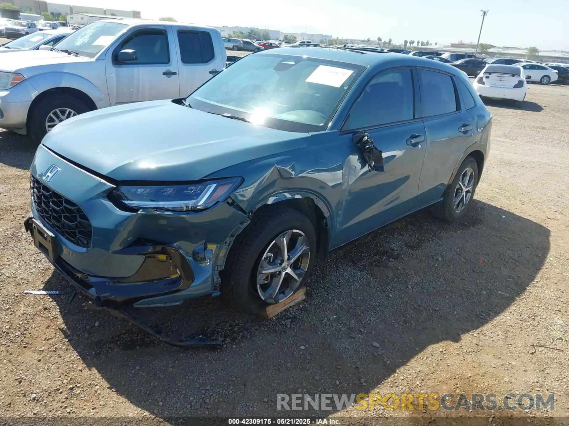 2 Photograph of a damaged car 3CZRZ1H70RM750166 HONDA HR-V 2024