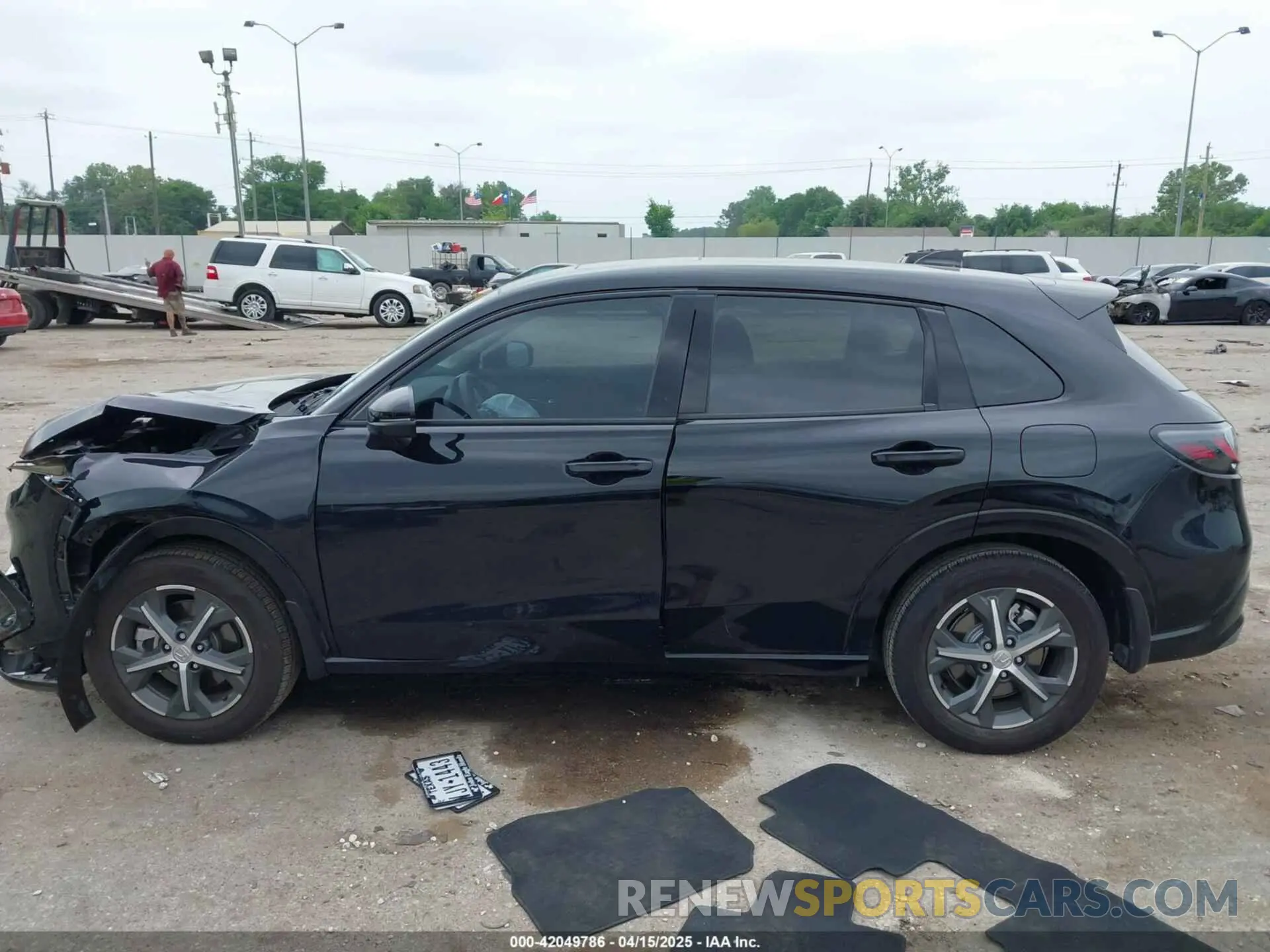 14 Photograph of a damaged car 3CZRZ1H70RM761040 HONDA HR-V 2024