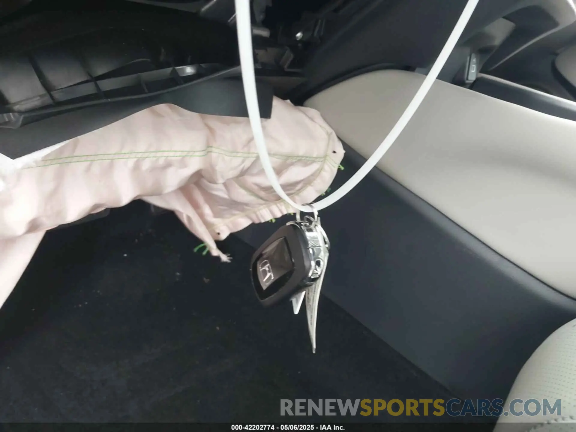 11 Photograph of a damaged car 3CZRZ1H71RM758910 HONDA HR-V 2024