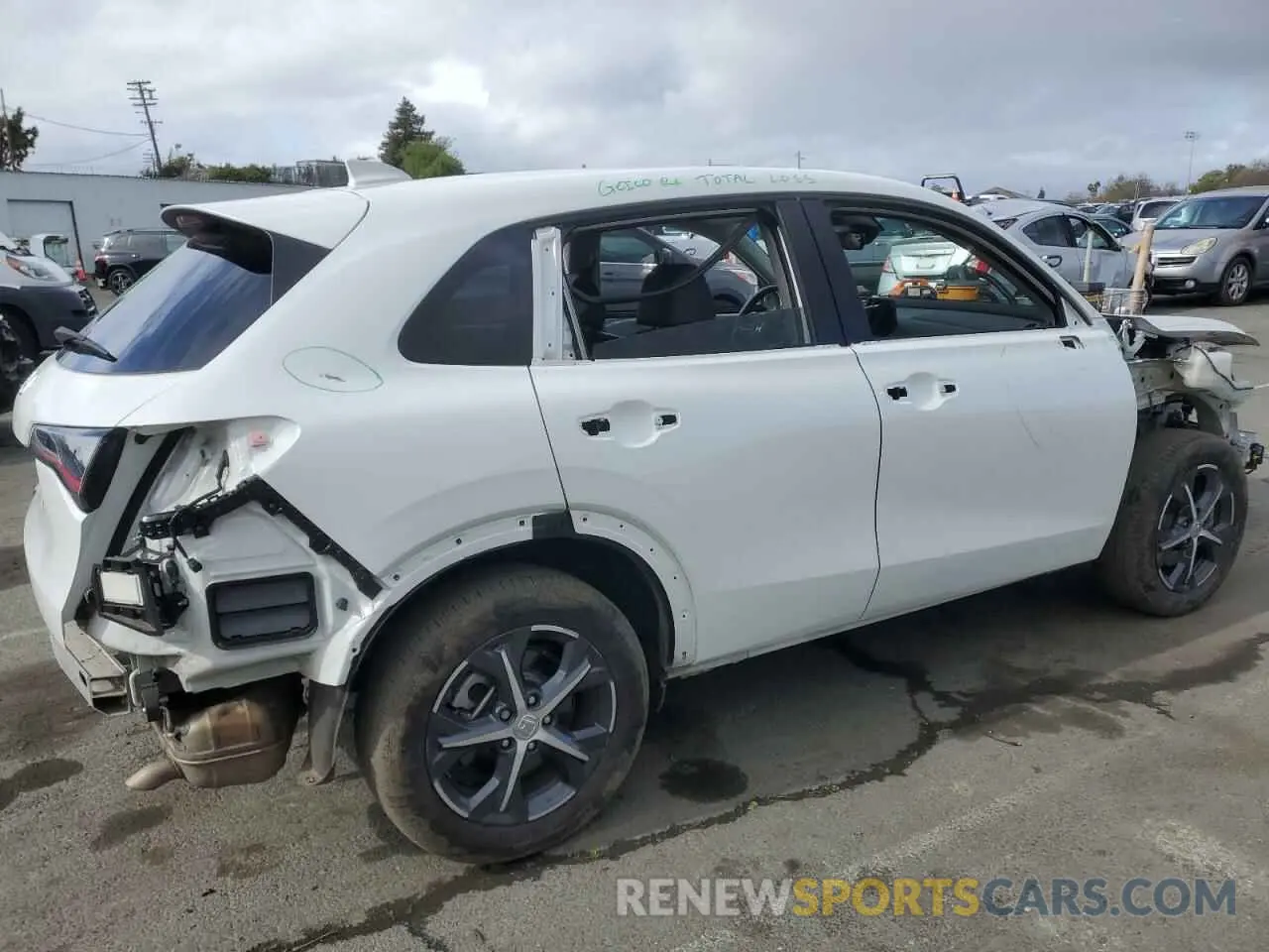 3 Photograph of a damaged car 3CZRZ1H72RM718089 HONDA HR-V 2024