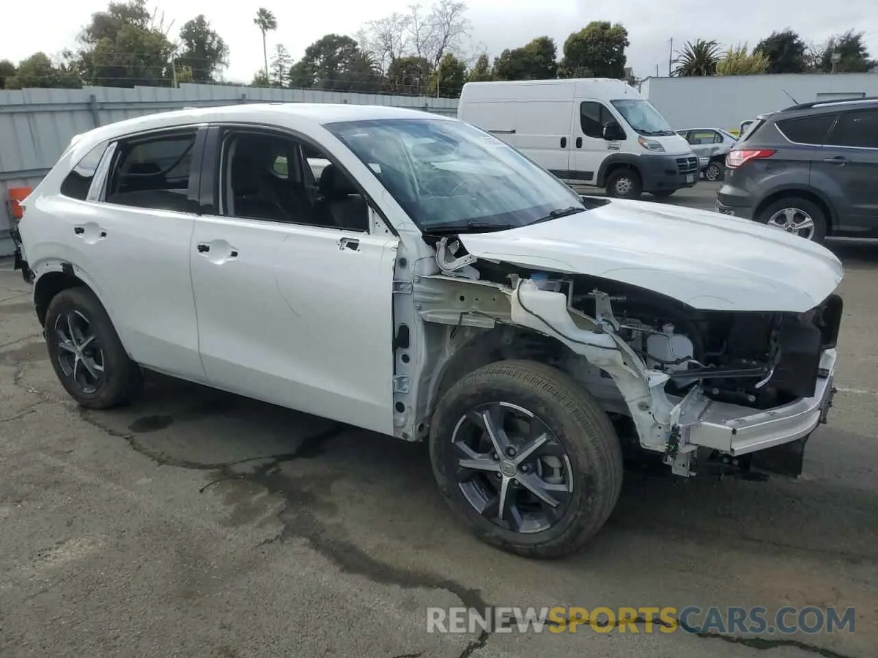 4 Photograph of a damaged car 3CZRZ1H72RM718089 HONDA HR-V 2024