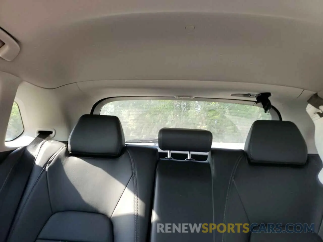 10 Photograph of a damaged car 3CZRZ1H72RM757412 HONDA HR-V 2024