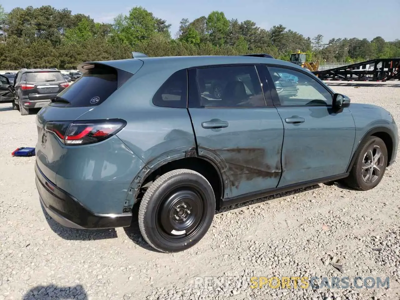 3 Photograph of a damaged car 3CZRZ1H72RM757412 HONDA HR-V 2024