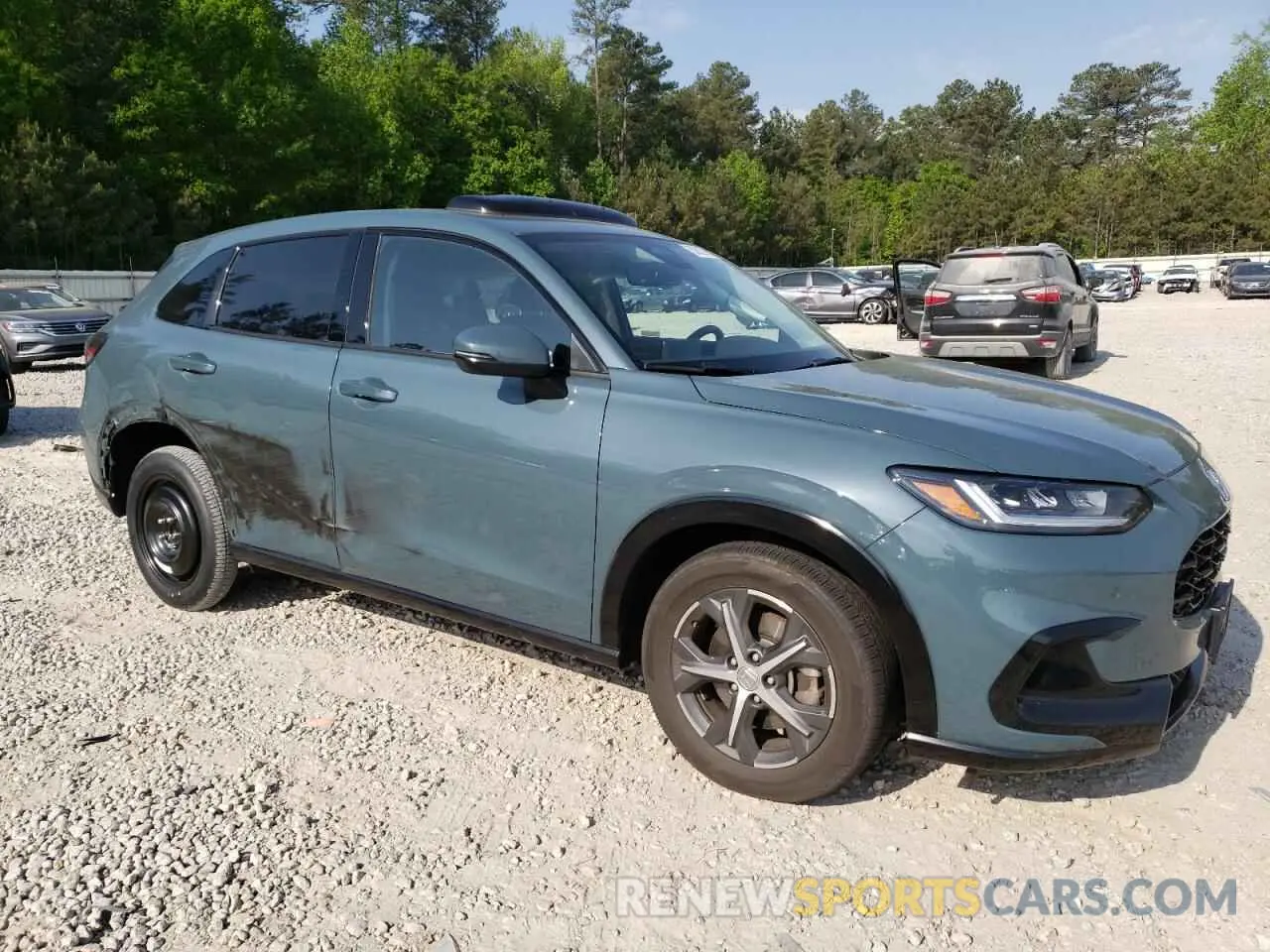 4 Photograph of a damaged car 3CZRZ1H72RM757412 HONDA HR-V 2024