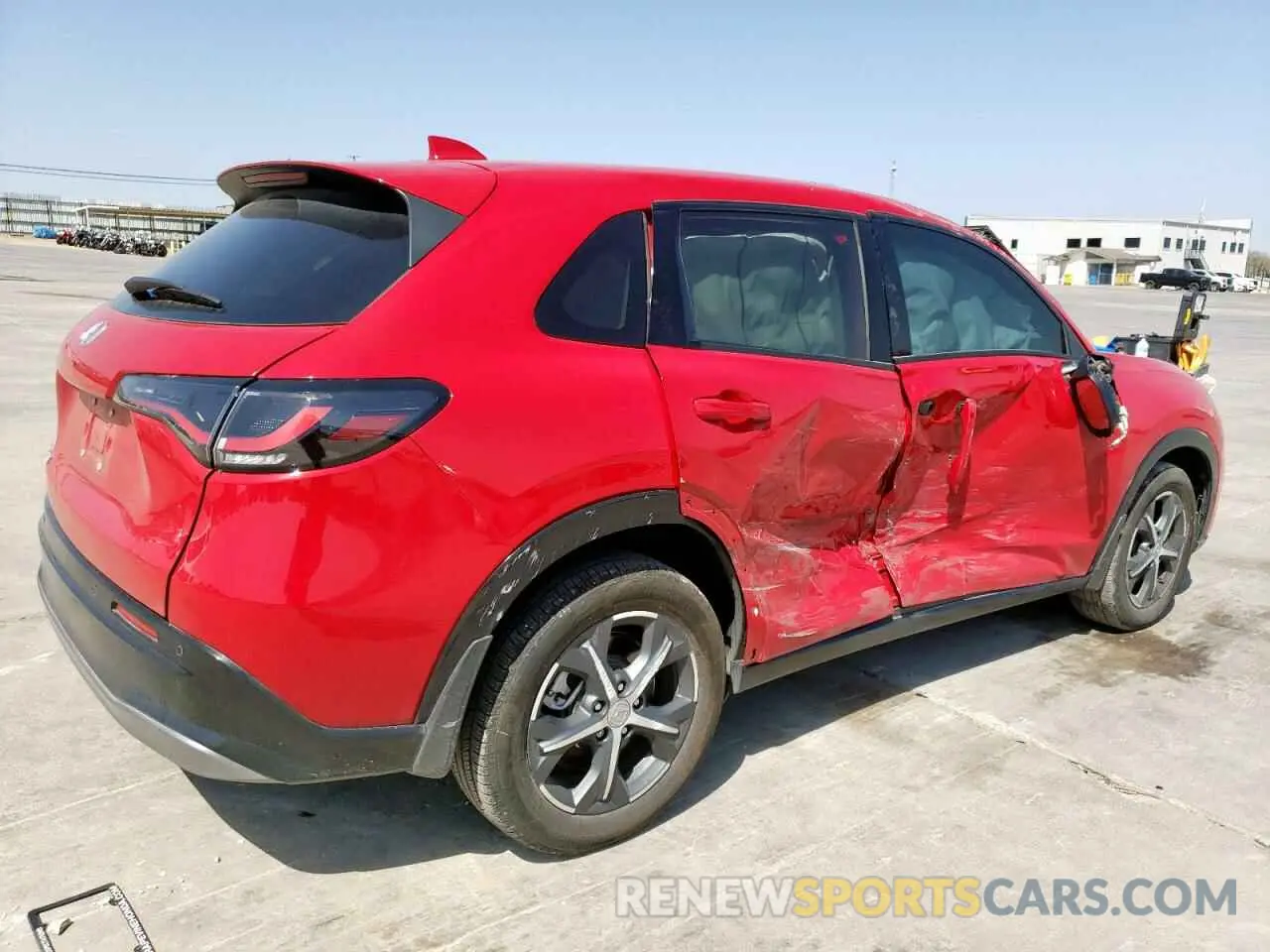 3 Photograph of a damaged car 3CZRZ1H72RM760357 HONDA HR-V 2024