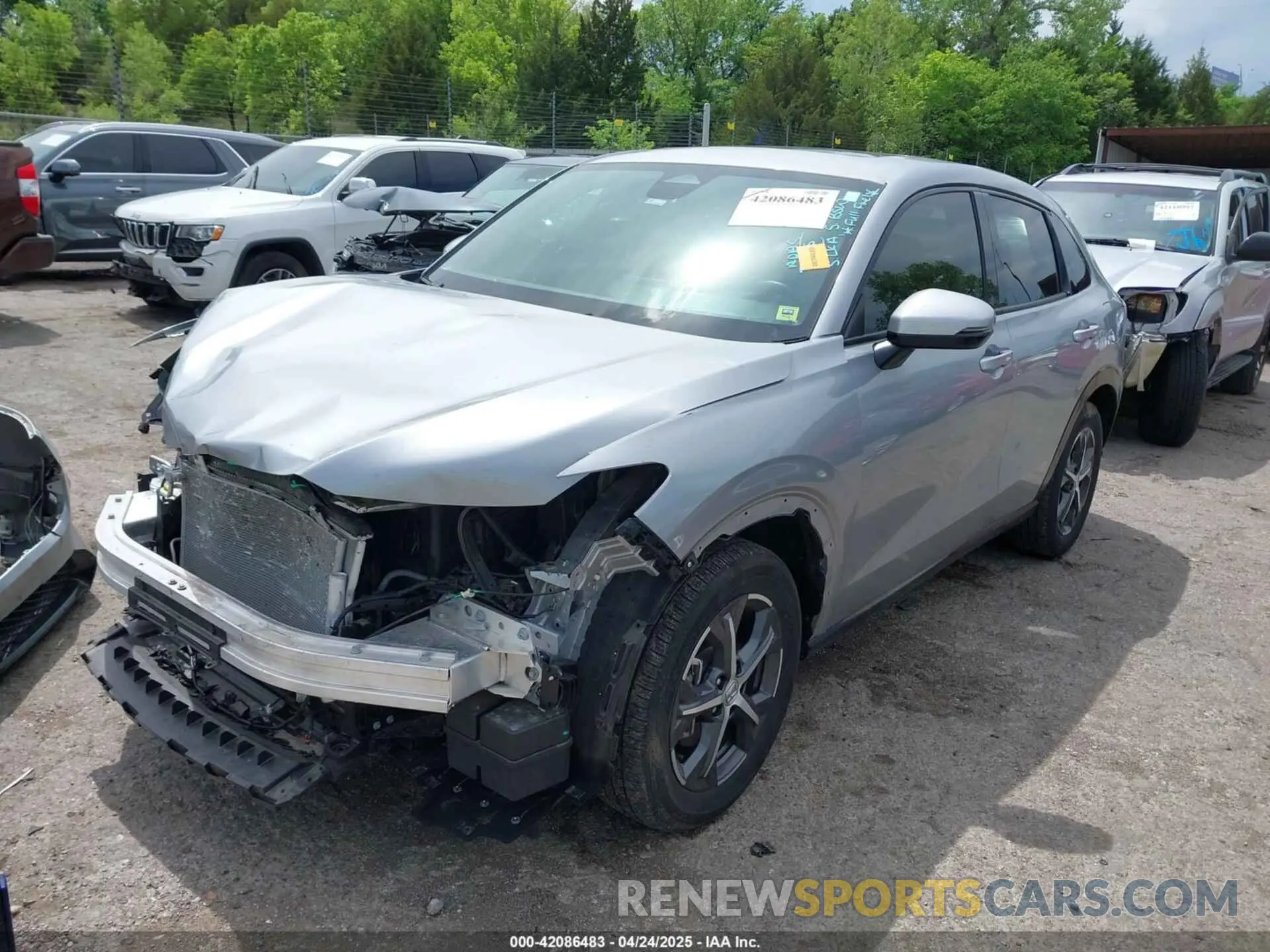 2 Photograph of a damaged car 3CZRZ1H72RM761119 HONDA HR-V 2024
