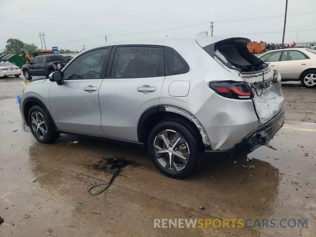 2 Photograph of a damaged car 3CZRZ1H73RM737685 HONDA HR-V 2024