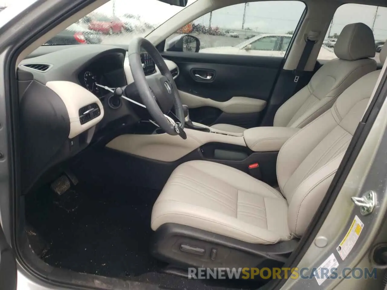 7 Photograph of a damaged car 3CZRZ1H73RM737685 HONDA HR-V 2024