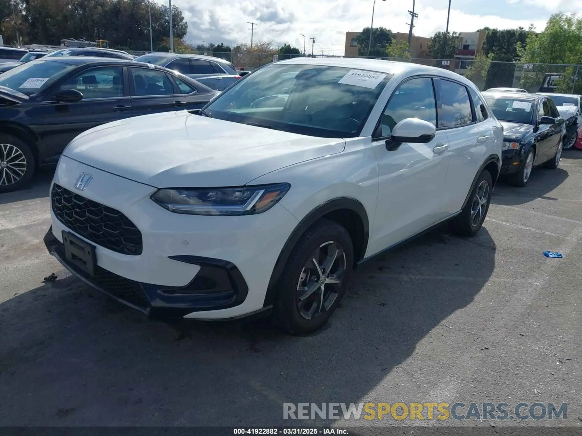 2 Photograph of a damaged car 3CZRZ1H74RM711208 HONDA HR-V 2024