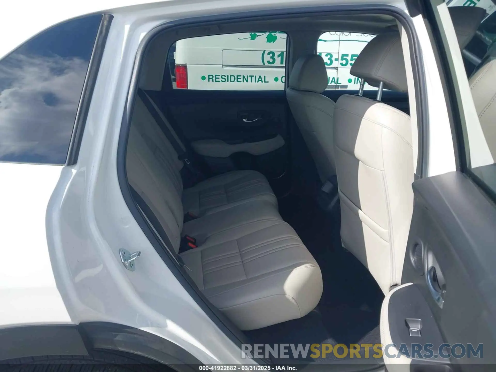 8 Photograph of a damaged car 3CZRZ1H74RM711208 HONDA HR-V 2024