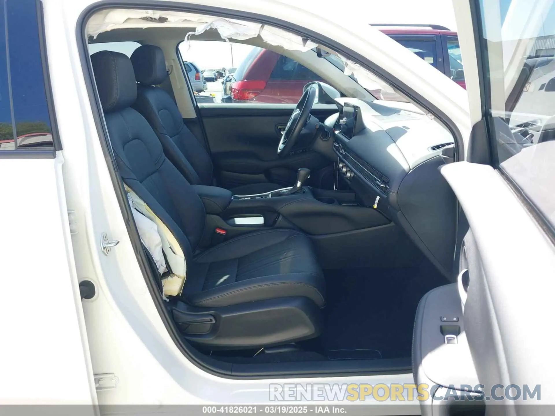 5 Photograph of a damaged car 3CZRZ1H74RM759985 HONDA HR-V 2024