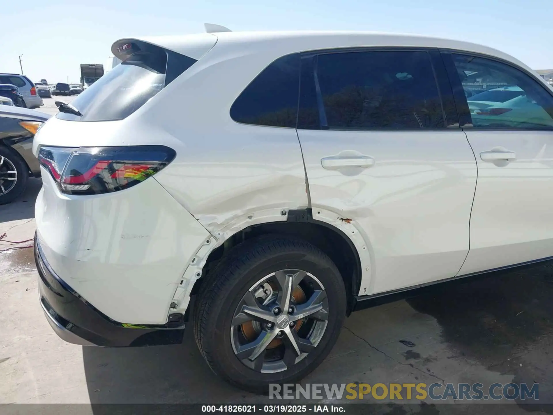 6 Photograph of a damaged car 3CZRZ1H74RM759985 HONDA HR-V 2024