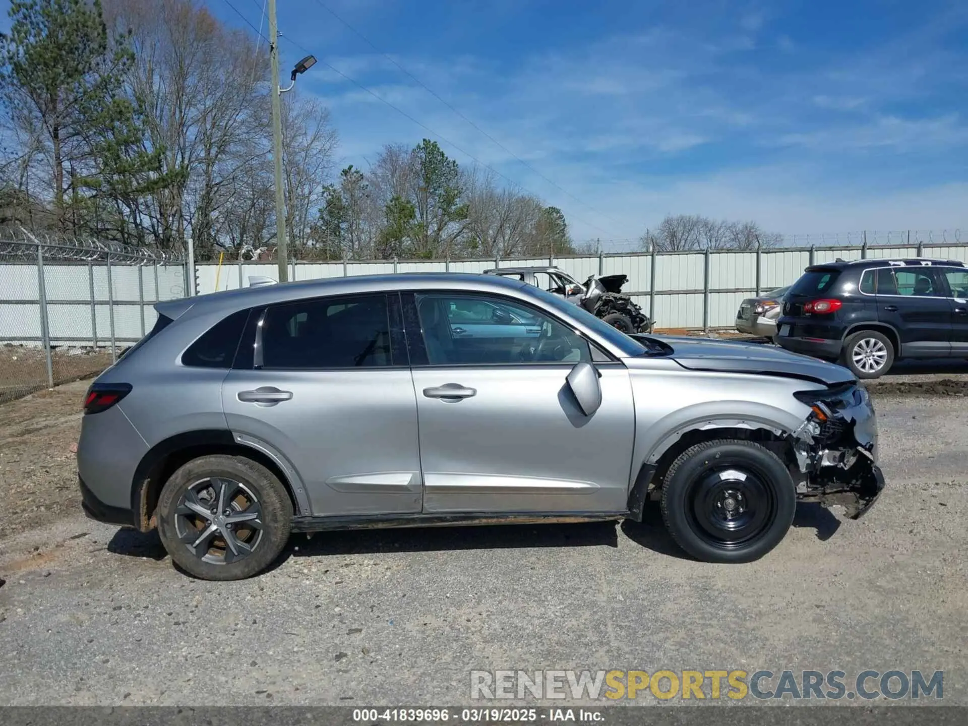 13 Photograph of a damaged car 3CZRZ1H76RM725577 HONDA HR-V 2024
