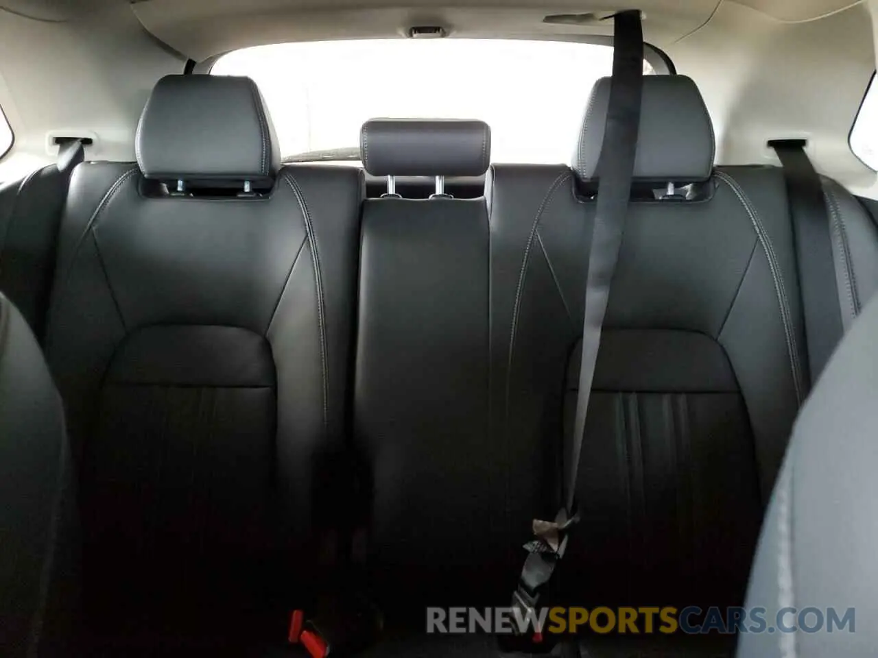 10 Photograph of a damaged car 3CZRZ1H76RM729158 HONDA HR-V 2024