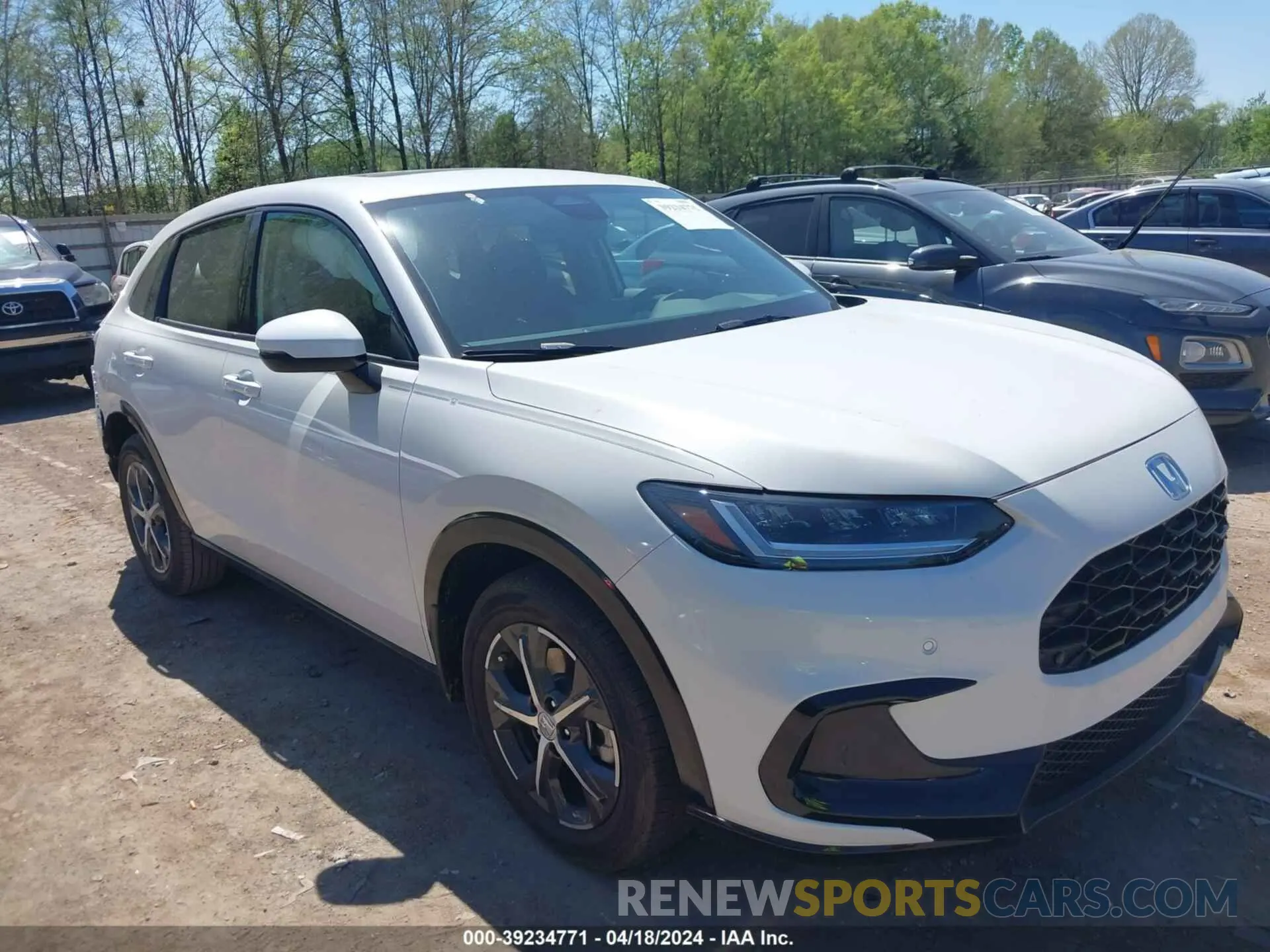 1 Photograph of a damaged car 3CZRZ1H79RM738713 HONDA HR-V 2024