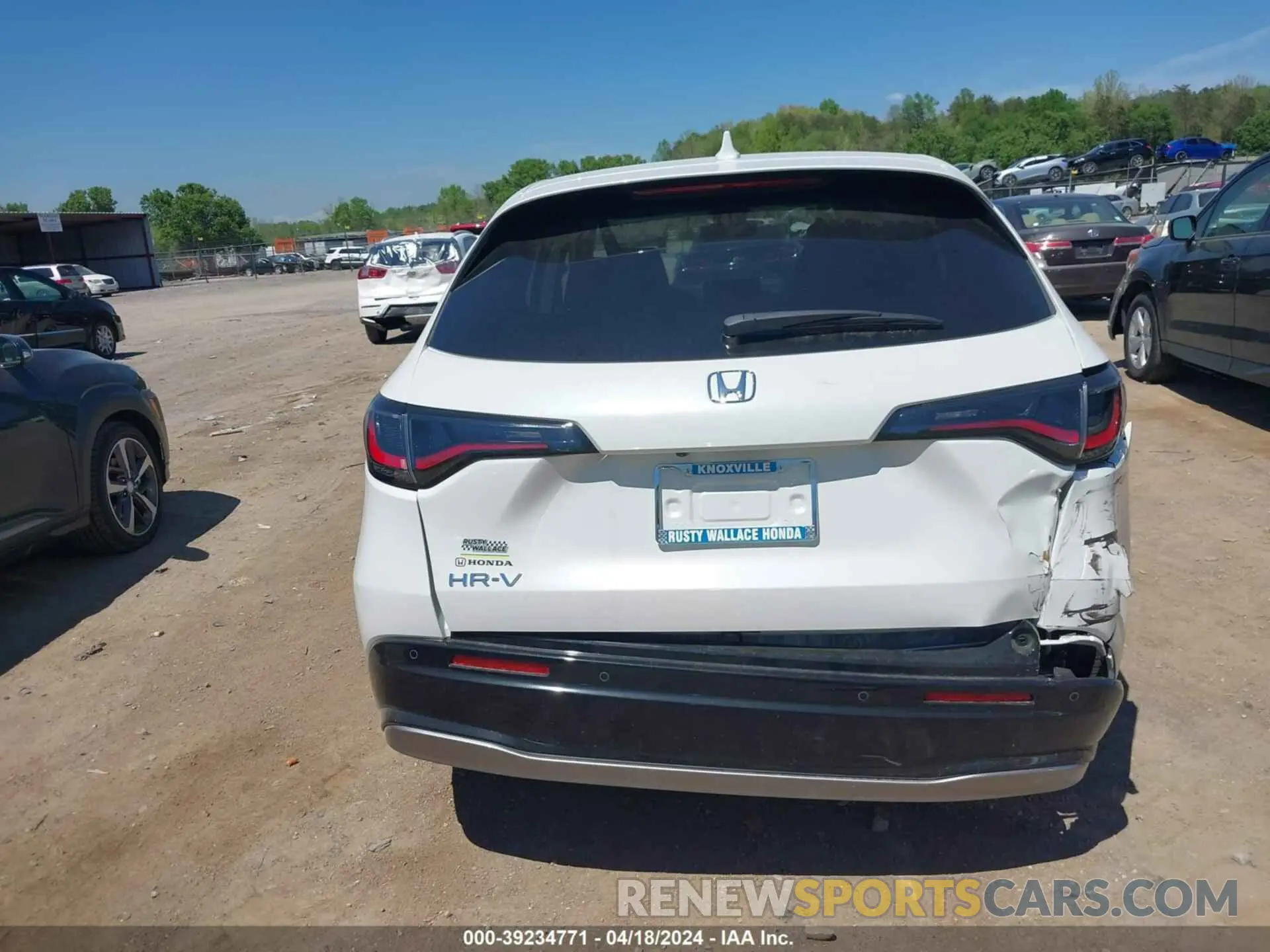 16 Photograph of a damaged car 3CZRZ1H79RM738713 HONDA HR-V 2024