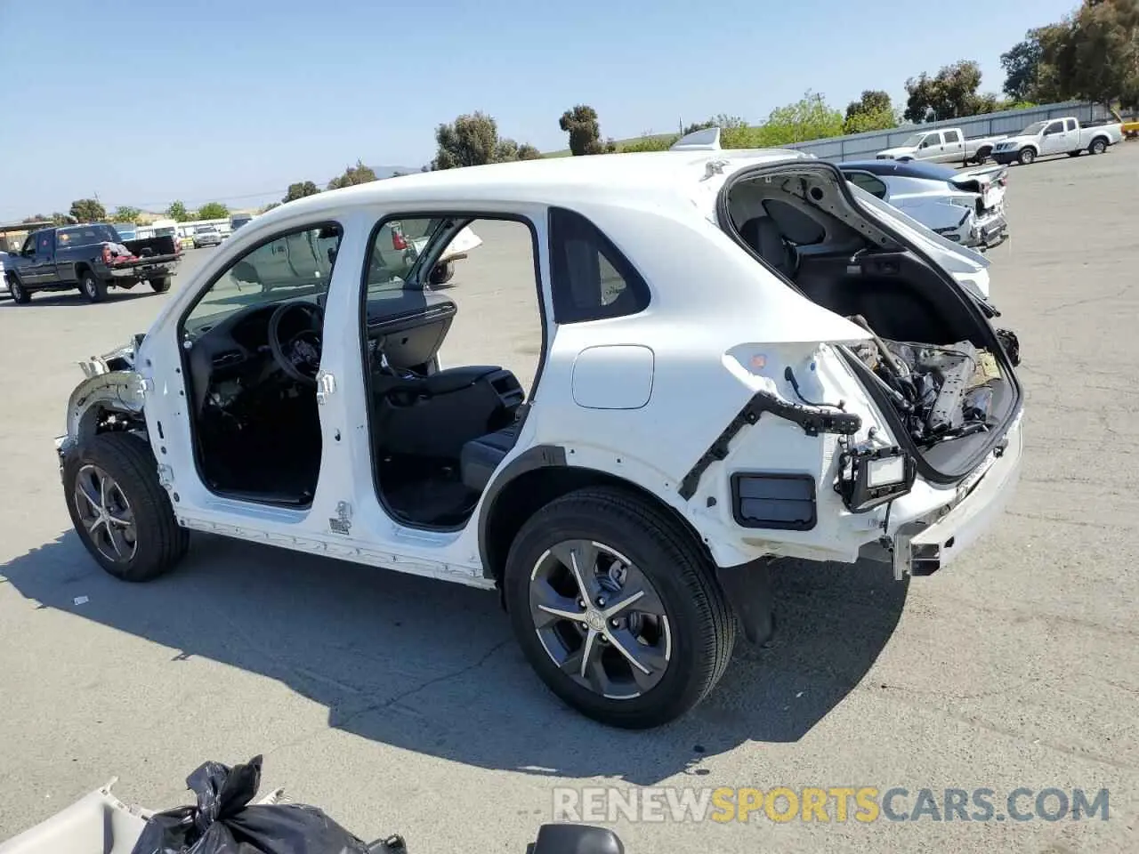 2 Photograph of a damaged car 3CZRZ1H7XRM728613 HONDA HR-V 2024