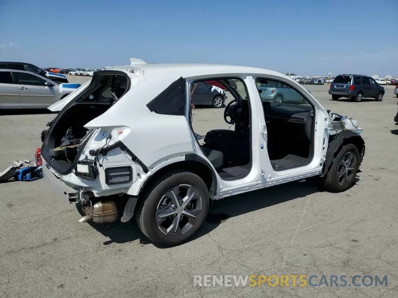 3 Photograph of a damaged car 3CZRZ1H7XRM728613 HONDA HR-V 2024