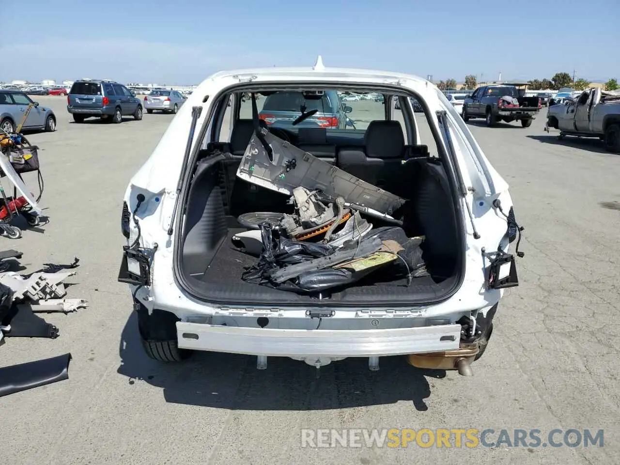 6 Photograph of a damaged car 3CZRZ1H7XRM728613 HONDA HR-V 2024