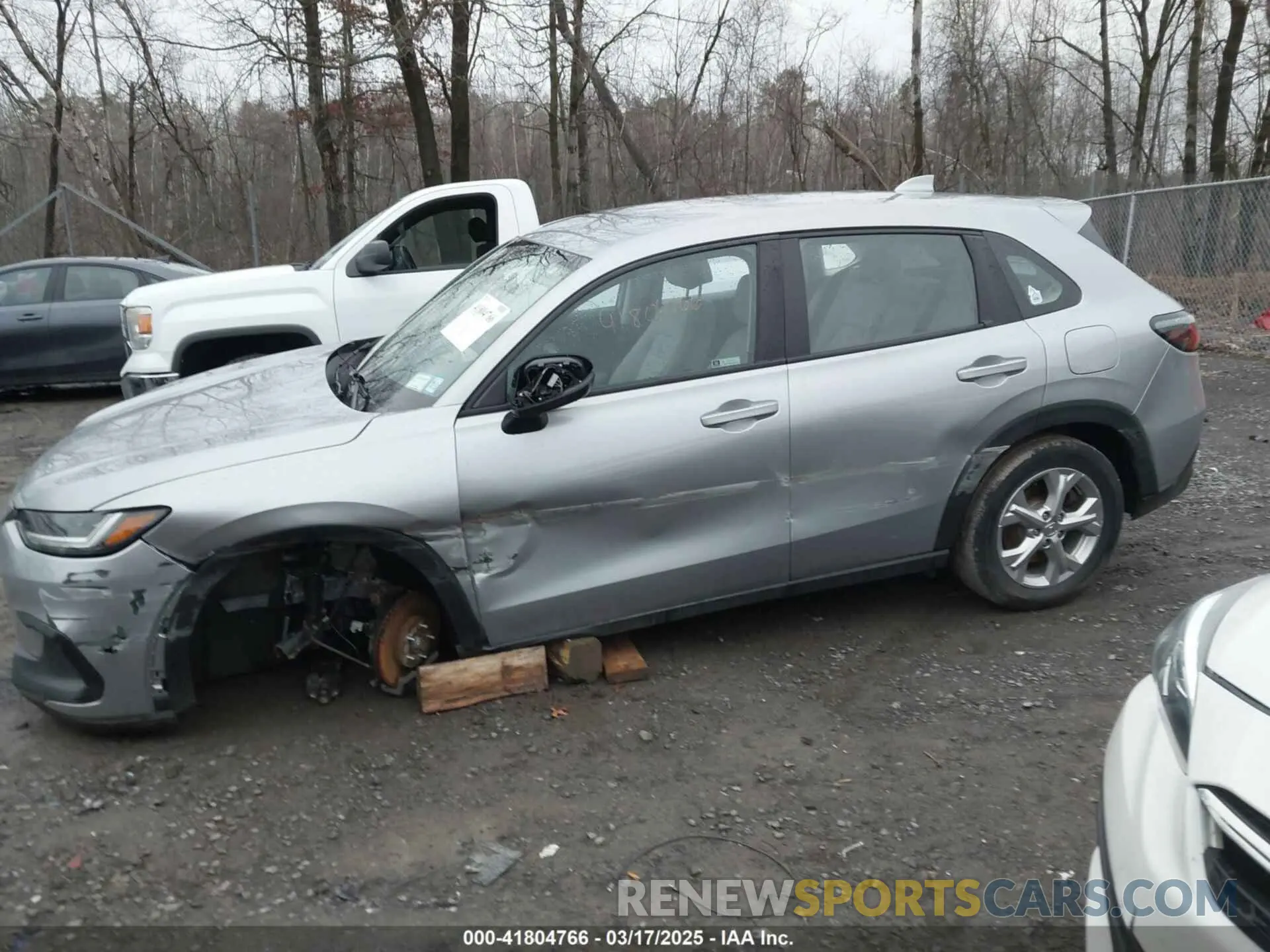 13 Photograph of a damaged car 3CZRZ2H30RM701925 HONDA HR-V 2024