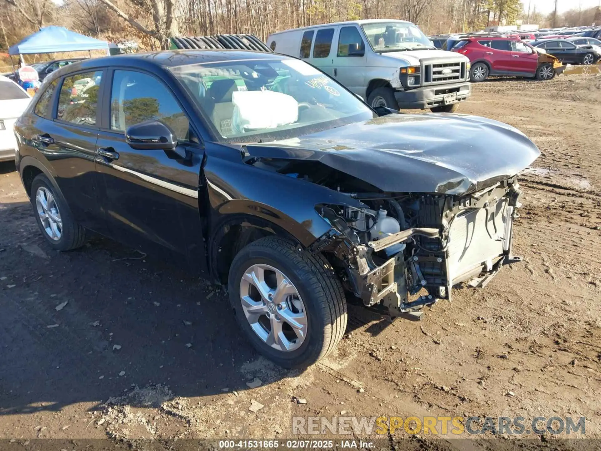 1 Photograph of a damaged car 3CZRZ2H30RM712679 HONDA HR-V 2024